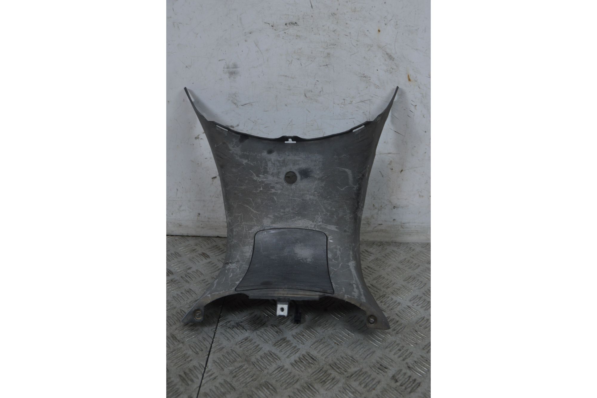 Carena Tunnel Centrale Aprilia Scarabeo 500 dal 2007 al 2012  1737970164379