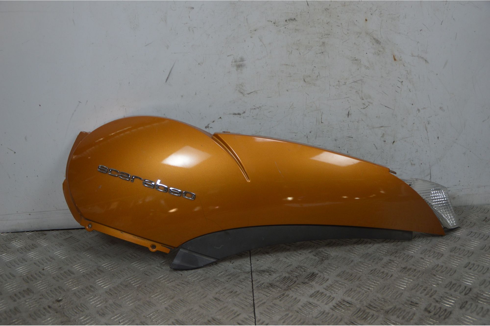 Carena Fianchetto Posteriore Sinistro SX Aprilia Scarabeo 500 dal 2007 al 2012  1737972956026