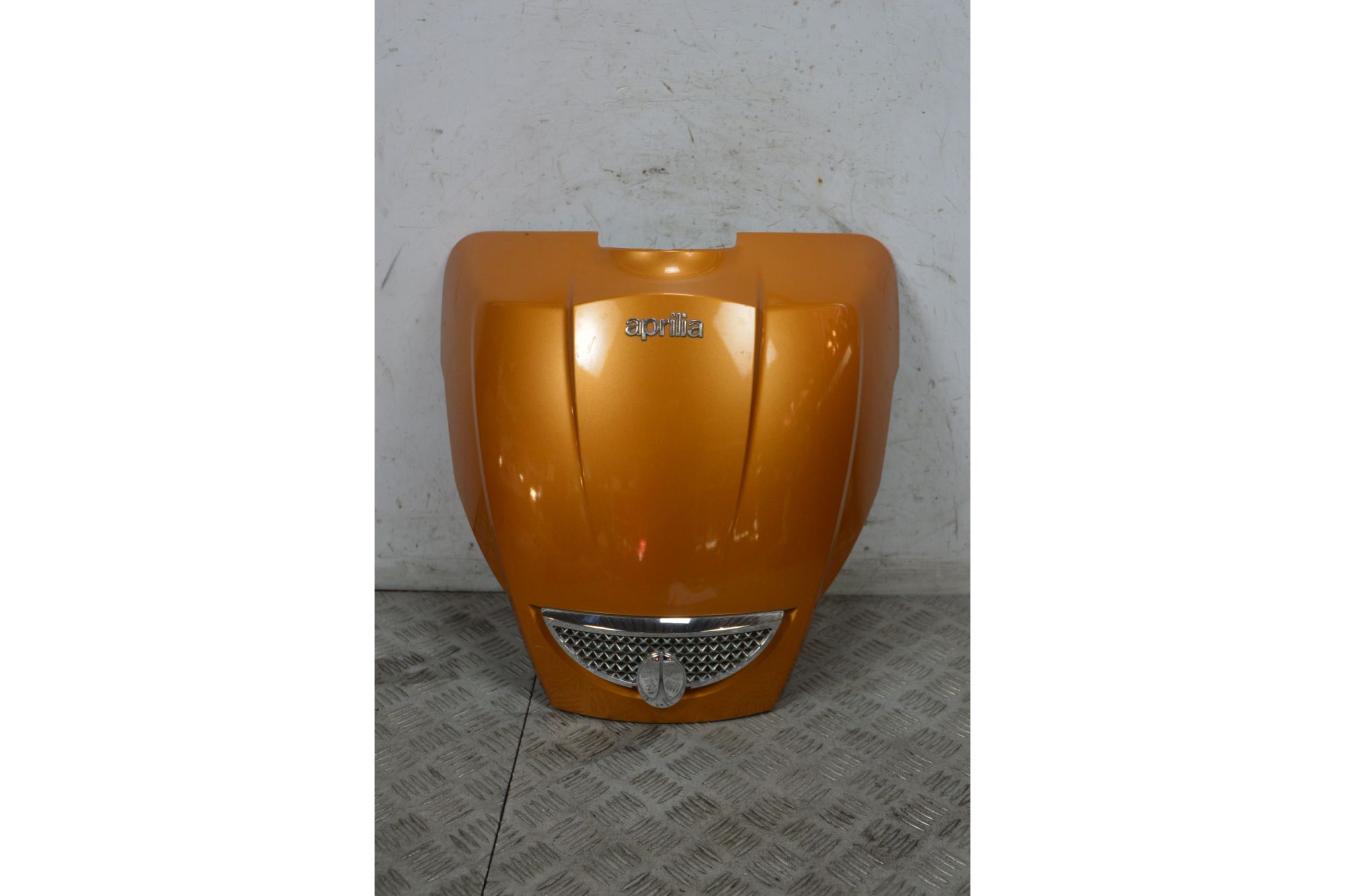 Carena Scudetto Anteriore Aprilia Scarabeo 500 dal 2007 al 2012  1737976149493