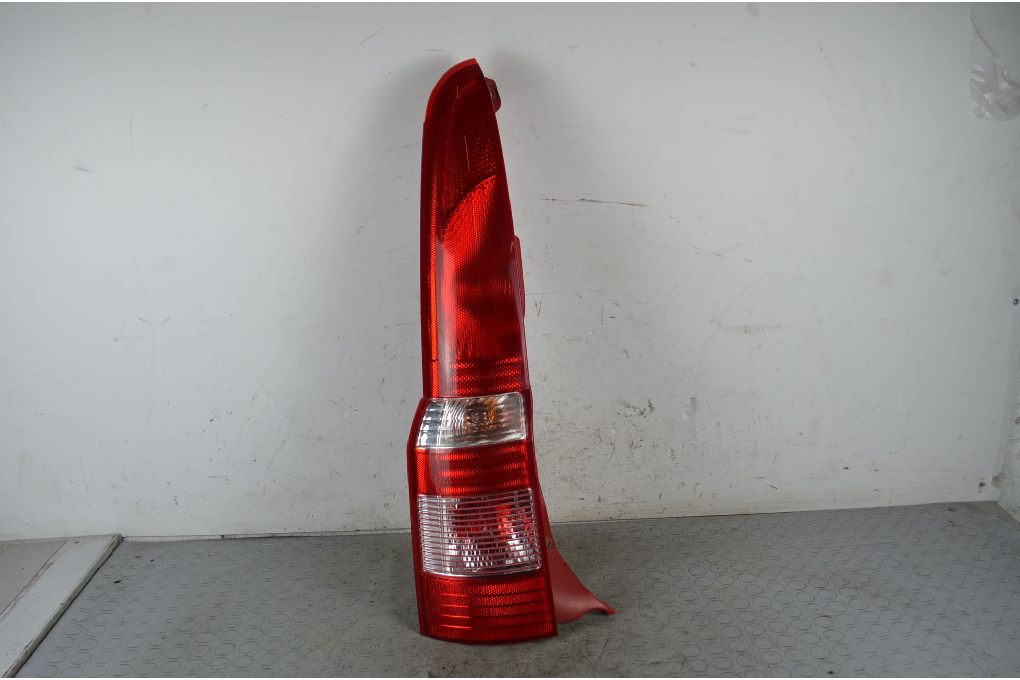 Fanale Stop Posteriore SX Fiat Panda Dal 2003 al 2012 Cod 51705459  1738049393584