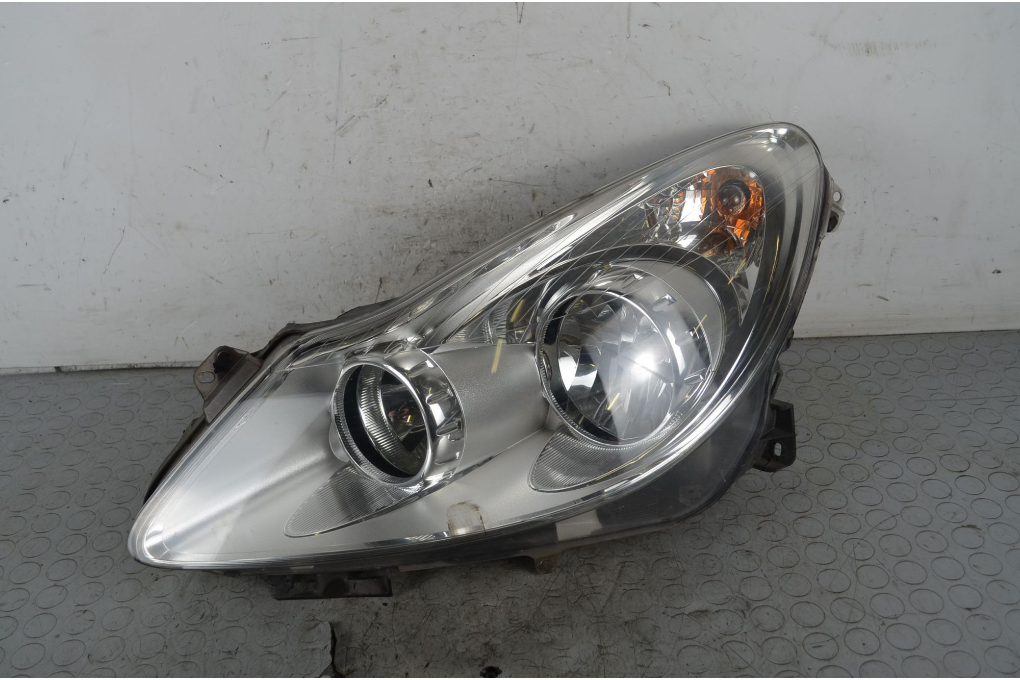 Faro Anteriore SX Opel Corsa D Dal 2006 al 2014 Cod 93189365  1738069321741