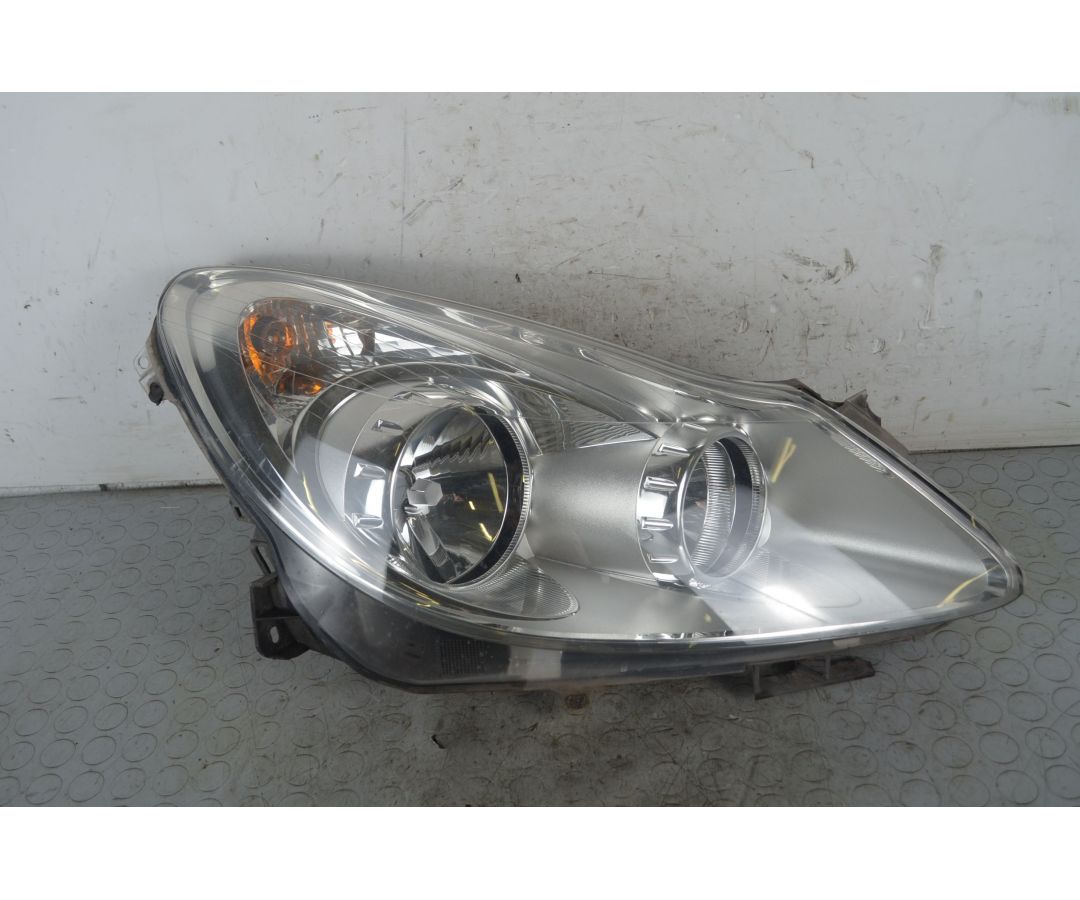 Faro Anteriore DX Opel Corsa D Dal 2006 al 2014 Cod 93189366 1738069898069 Faro Anteriore DX Opel Corsa D Dal 2006 al 2014 Cod 93189366 1738069898069