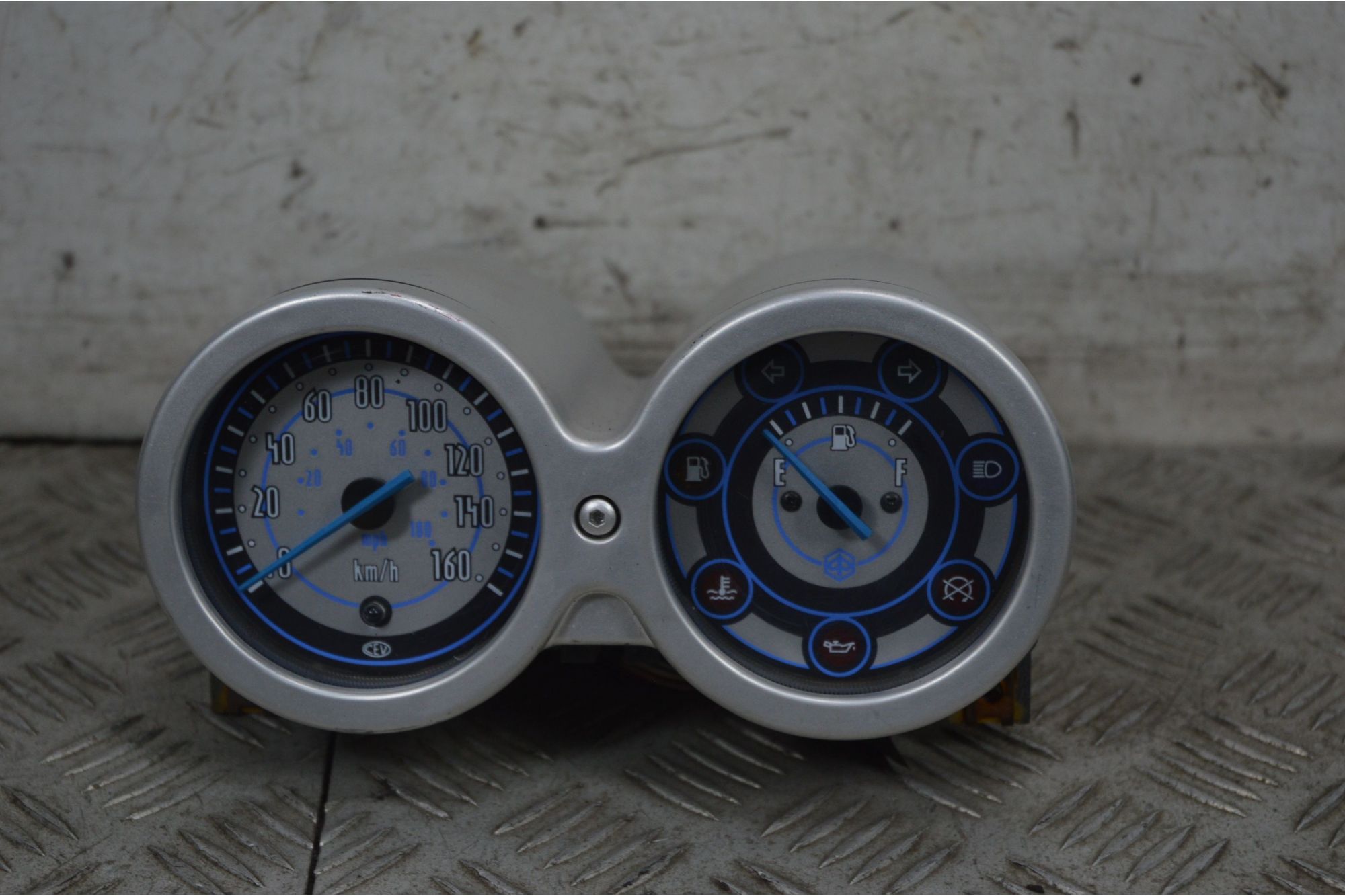 Strumentazione Contachilometri Piaggio Beverly 200 dal 2001 al 2010  1738223973106