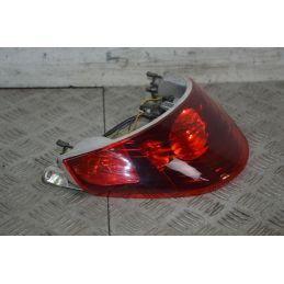 Fanale Stop Posteriore Piaggio Beverly 200 dal 2001 al 2010  1738227440567
