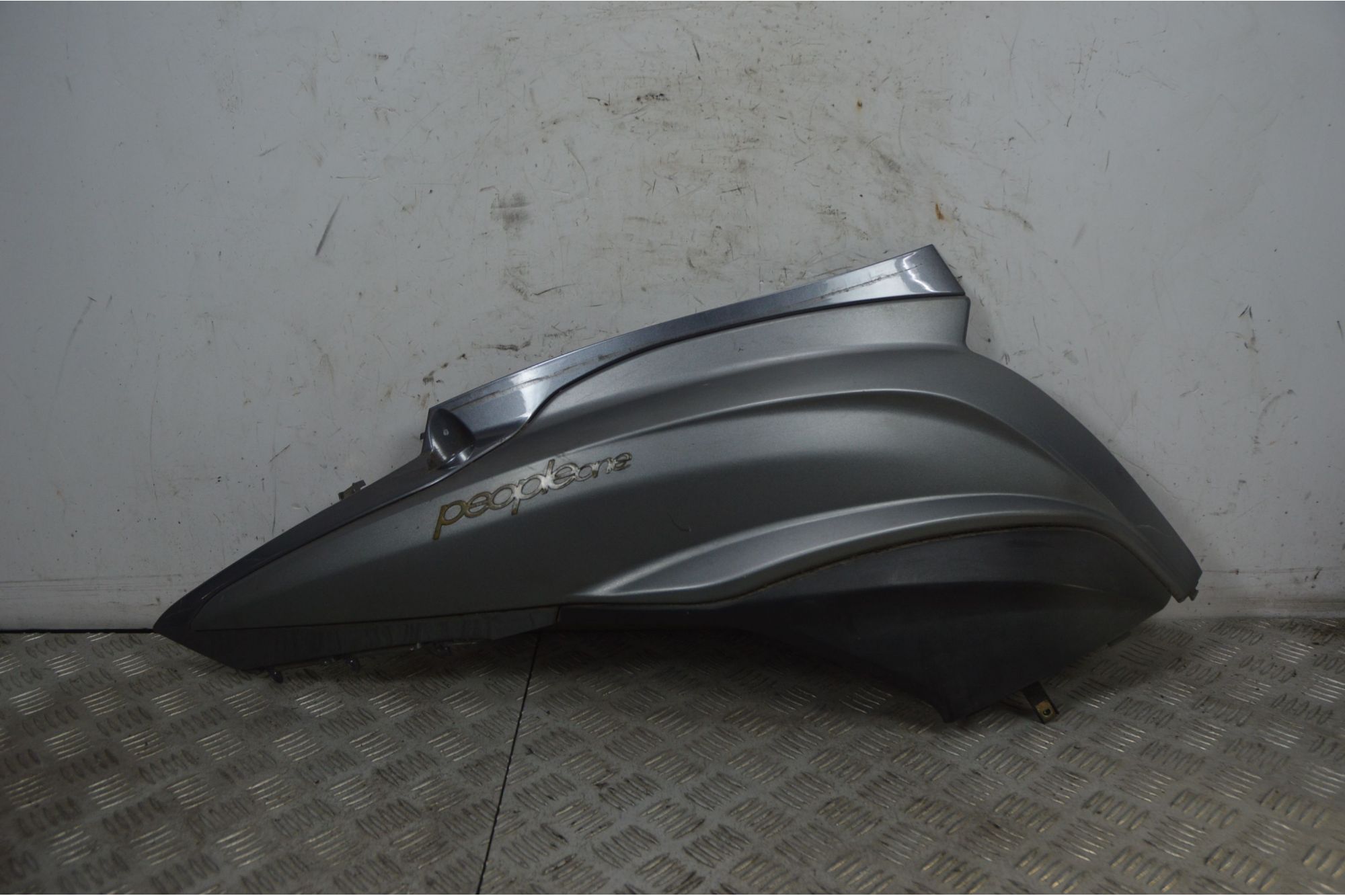 Carena Fianchetto Posteriore Destro DX Kymco People One 125 / 150 Dal 2016 al 2018  1738323855876