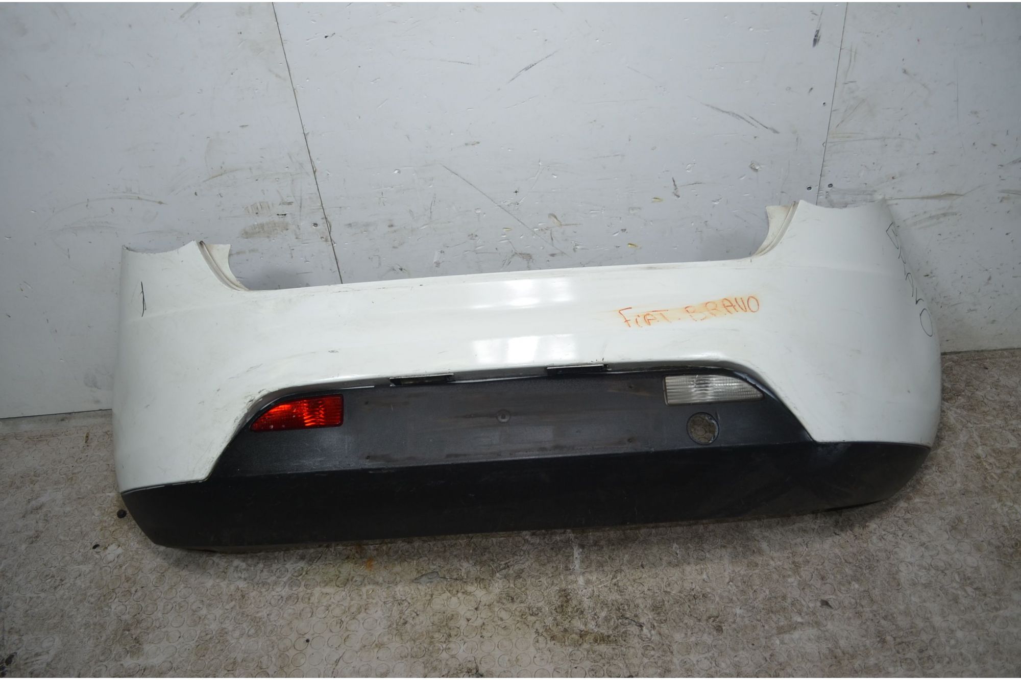 Paraurti Posteriore Fiat Bravo  Dal 2007 al 2014 Cod 735443853  1738831344879