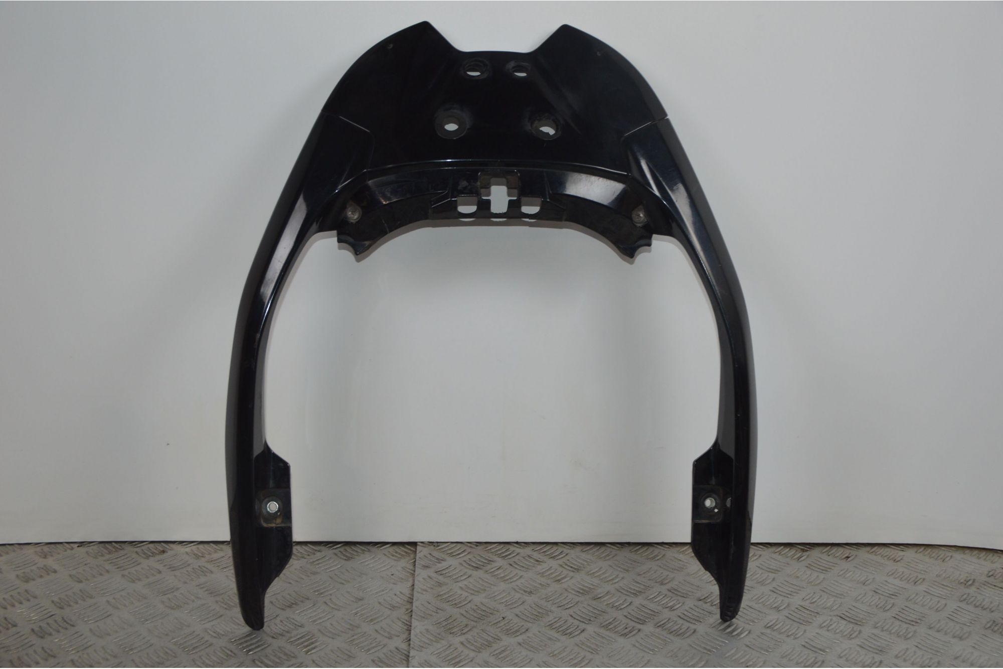 Maniglione Portapacchi posteriore Suzuki Burgman 400 K7 dal 2007 al 2013  1738836518619