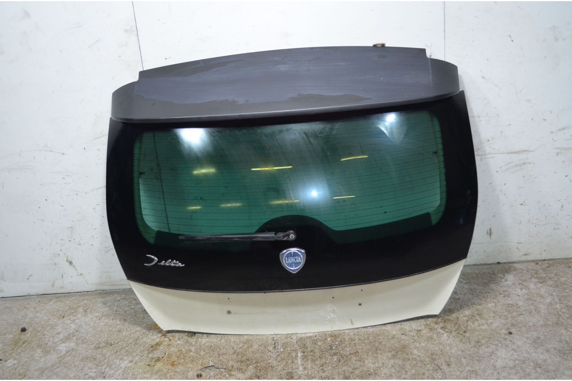 Portellone Bagagliaio Posteriore Lancia Delta  Dal 2008 al 2014 Cod 51808825  1738837956793