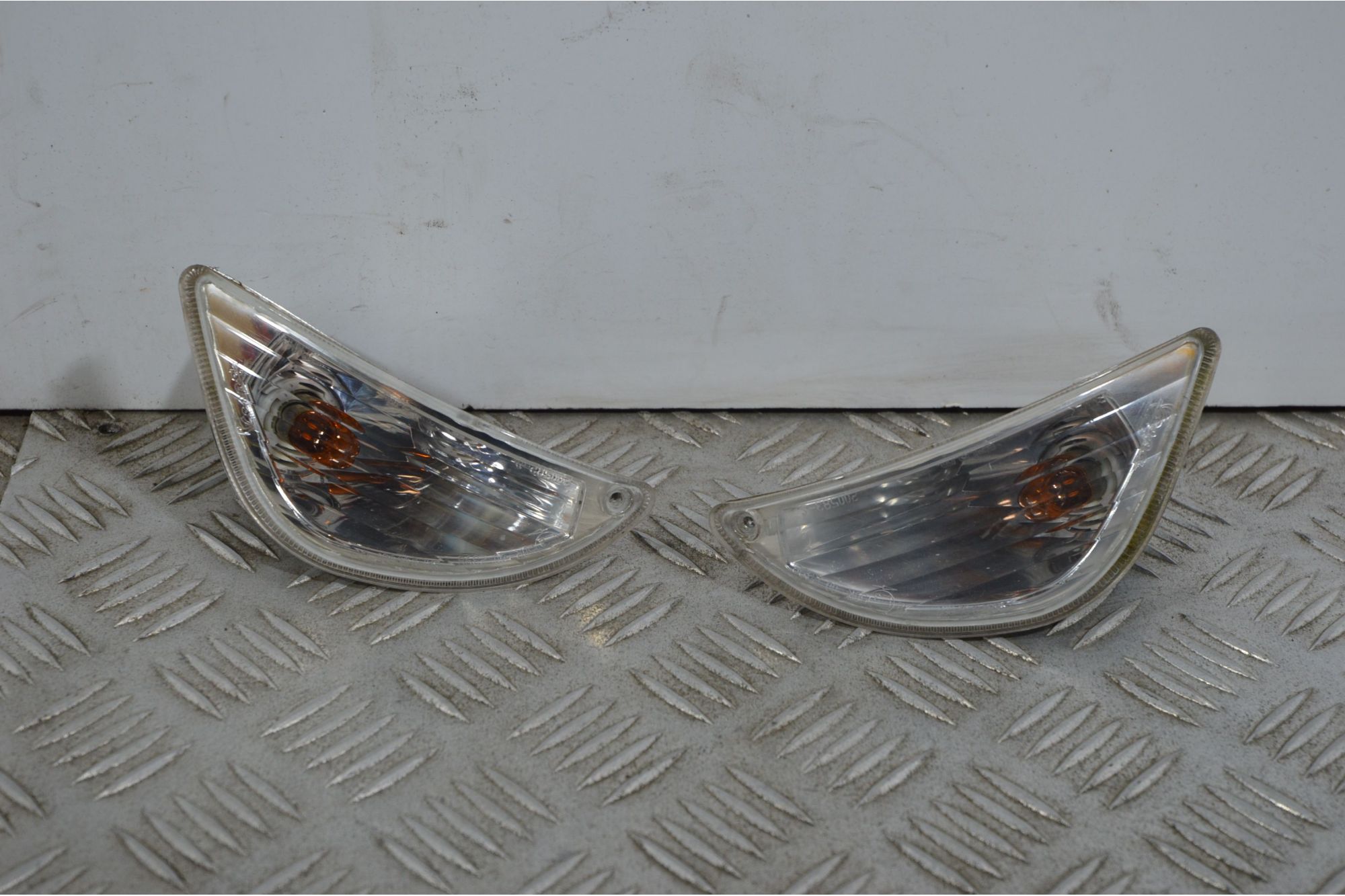 Coppia Frecce Posteriori Piaggio Vespa LX 150 Dal 2012 al 2013  1739286439967