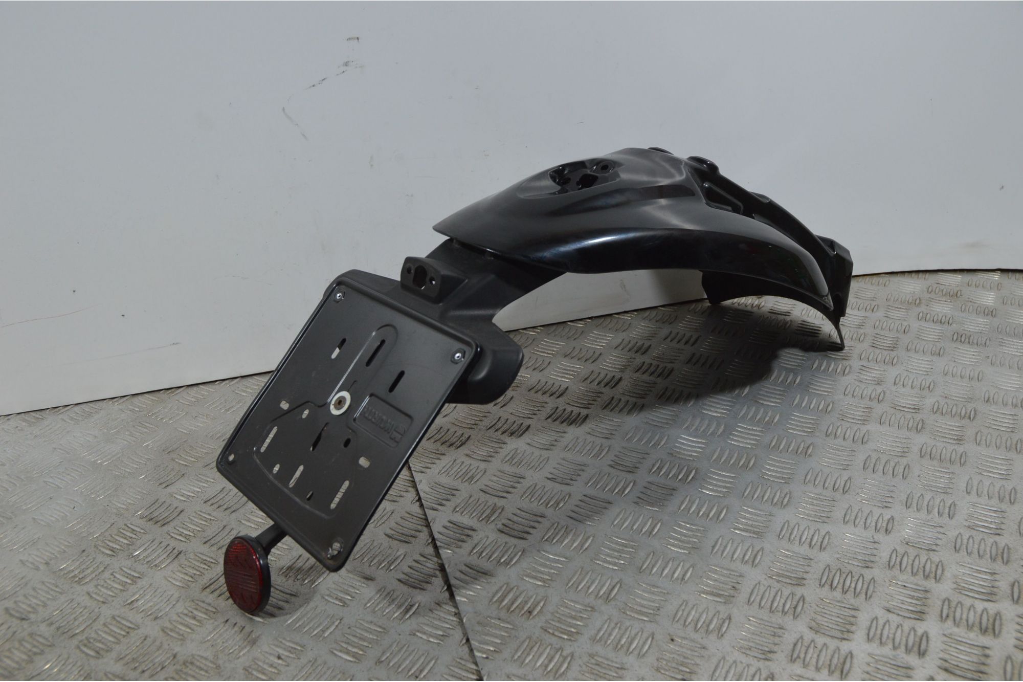 Carena Parafango Portatarga Posteriore Royal Enfield Meteor 350 Dal 2021 Al 2025  1739288547776