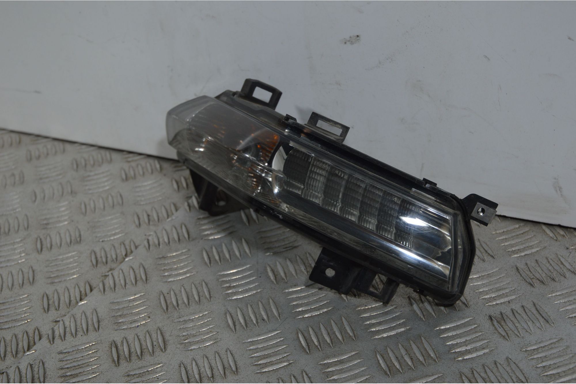 Fanale Stop Posteriore Sinistro SX Piaggio X10 350 dal 2011 al 2017  1739358735645