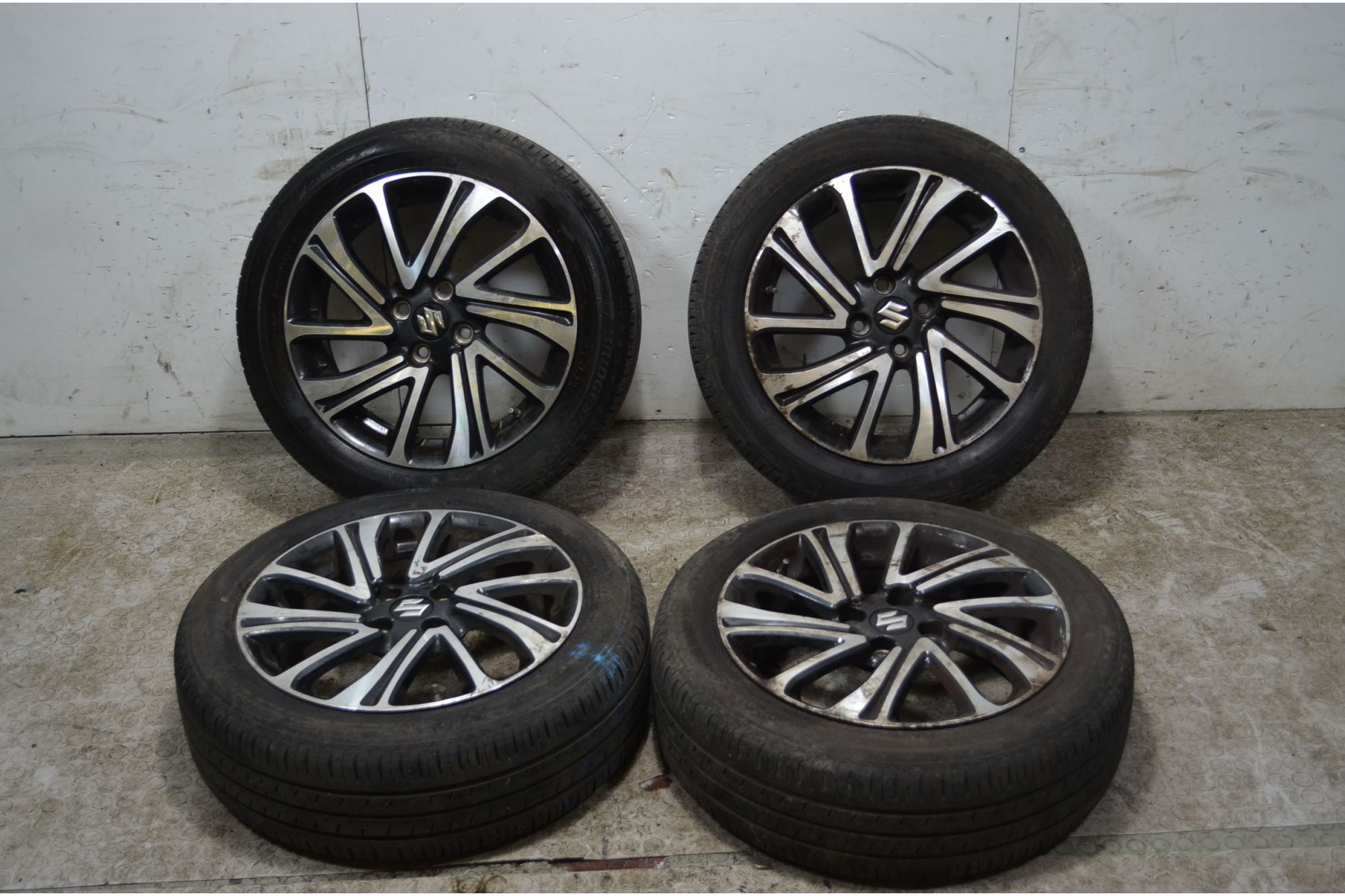 Treno Completo Cerchi e Gomme Suzuki Swift VI  Dal 2017 in poi 185/55 R16 83V 4Fori  1739437253732