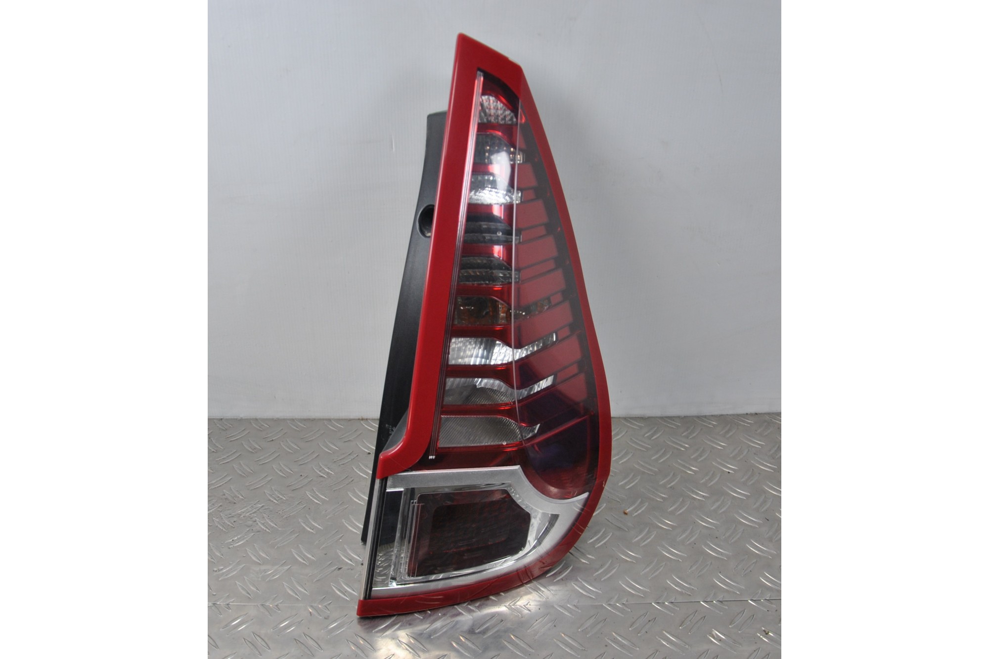 Fanale Stop Posteriore Destro Dx Renault Scenic XMod dal 2009 al 2011 cod 265500013R  1619513133625