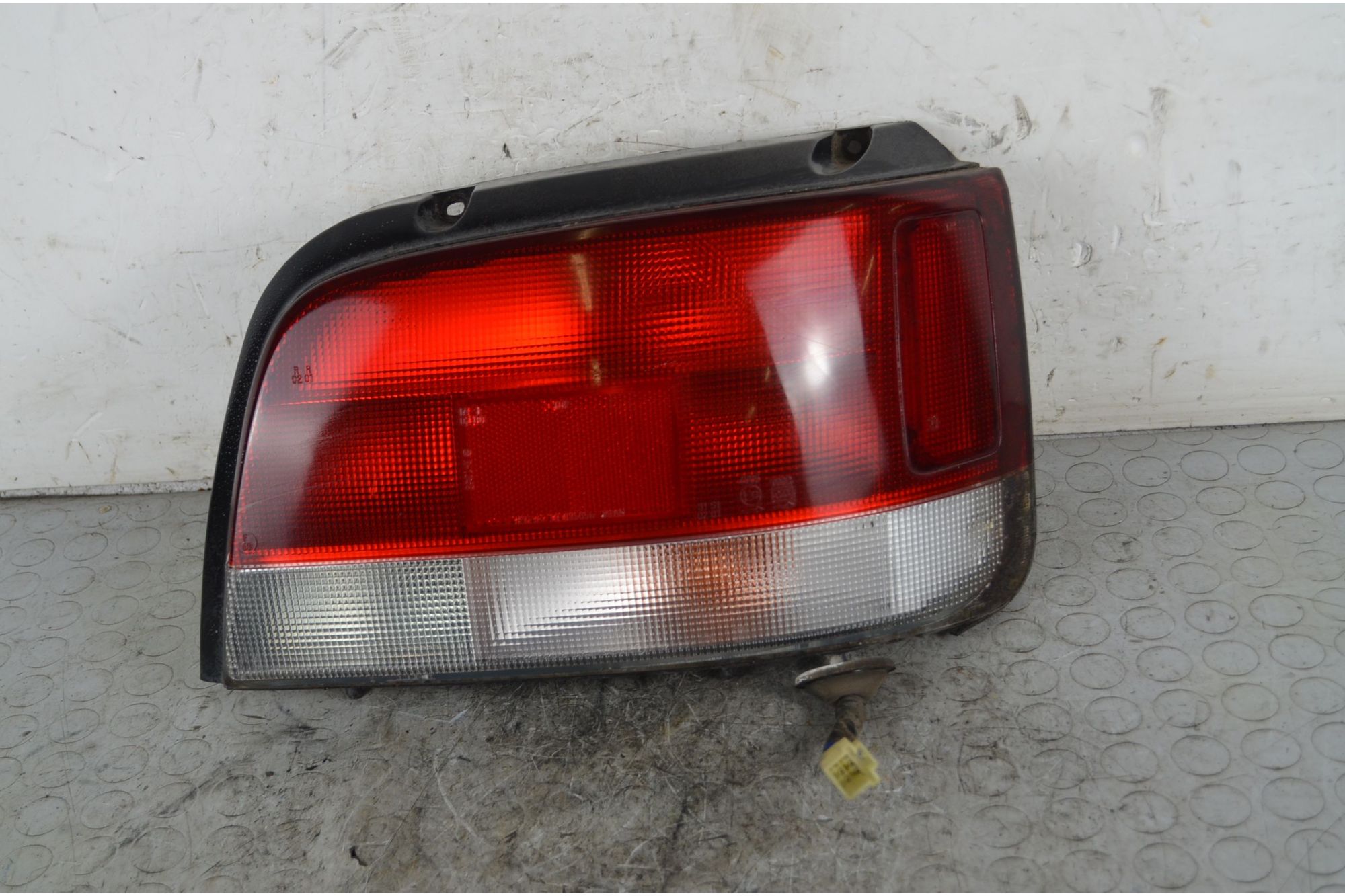Fanale Stop Posteriore DX Suzuki Baleno Dal 1995 al 2007 Cod 3565061G20000  1739784836961