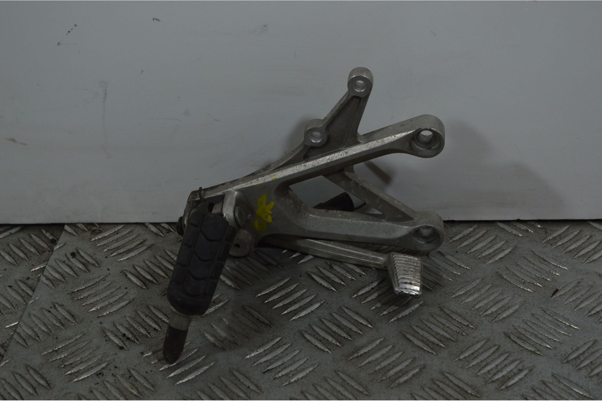 Pedana Leva Freno Destra DX Honda CBR 600 F Dal 2001 al 2002  1739803626917