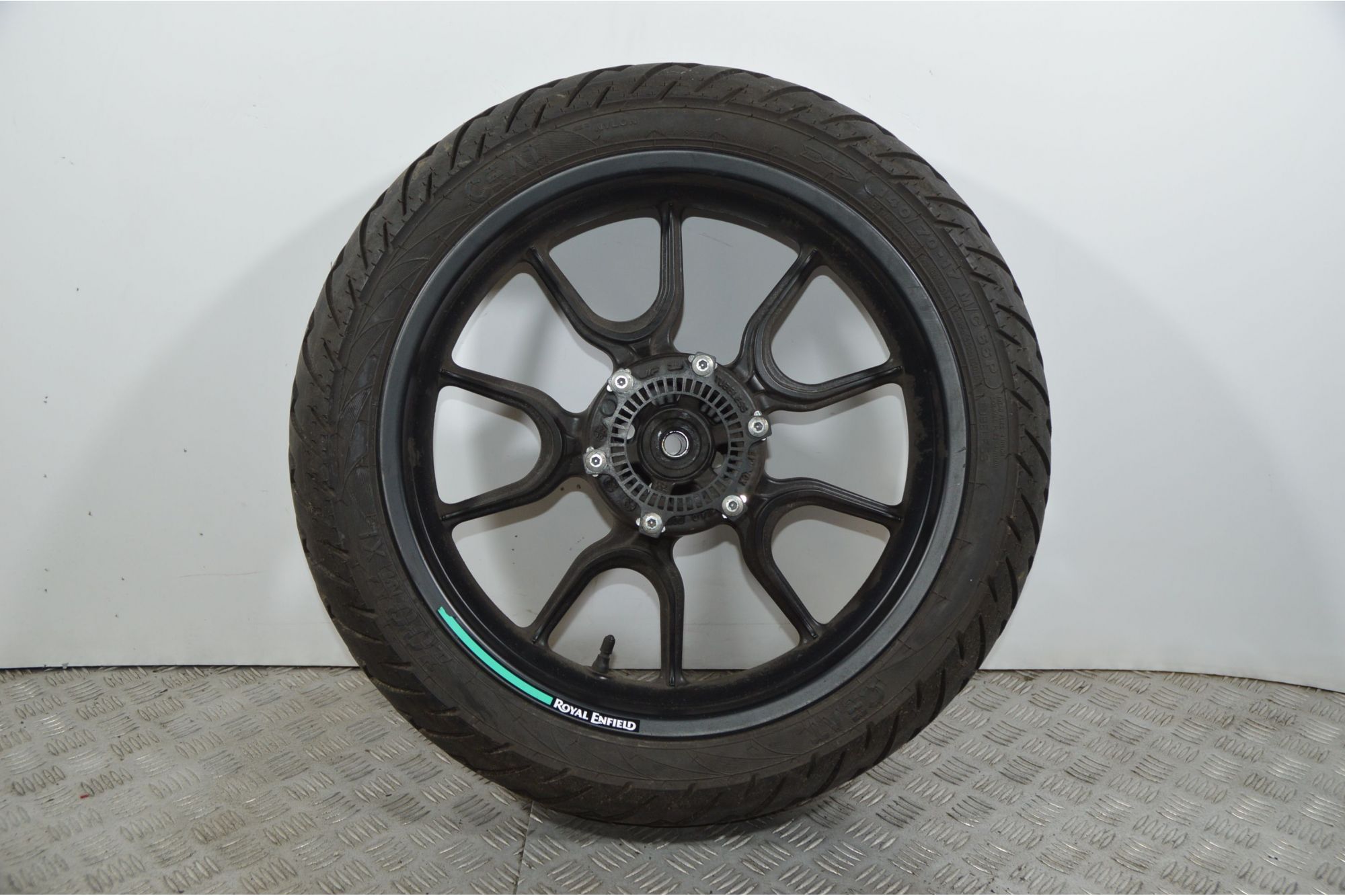 Cerchio Posteriore Royal Enfield Meteor 350 Dal 2021 Al 2025  1739808480774