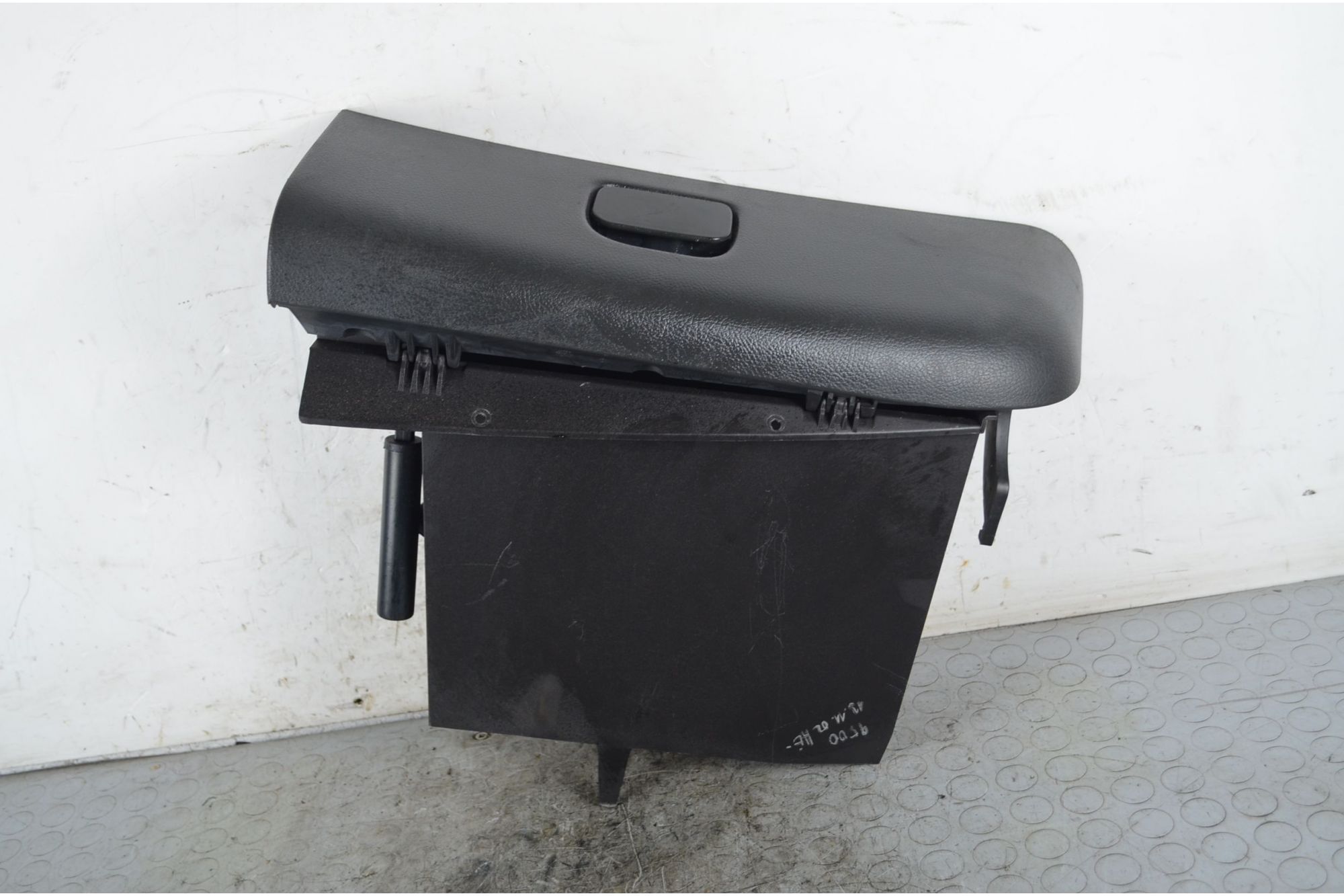 Vano Portaoggetti Mercedes Vaneo W414 Dal 2001 al 2004 Cod 4146800091  1739952973320