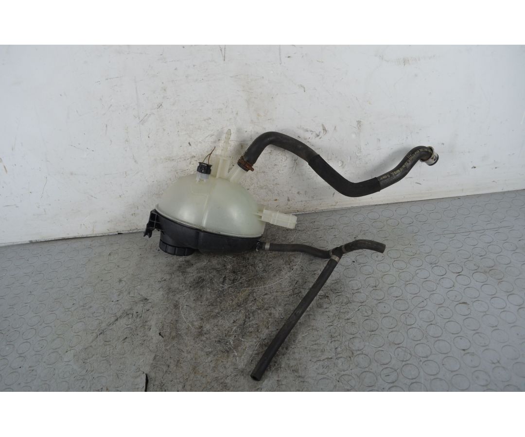 Vaschetta Acqua Radiatore Mercedes Classe C W204 Dal 2007 al 2013 Cod A2045000749 1739960633452 Vaschetta Acqua Radiatore Mercedes Classe C W204 Dal 2007 al 2013 Cod A2045000749 1739960633452