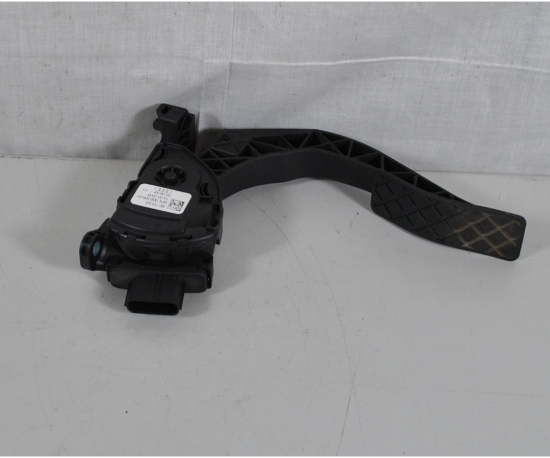 Pedale acceleratore Audi A4 Dal 2004 al 2008 Cod. 8K1723523  1619530052855