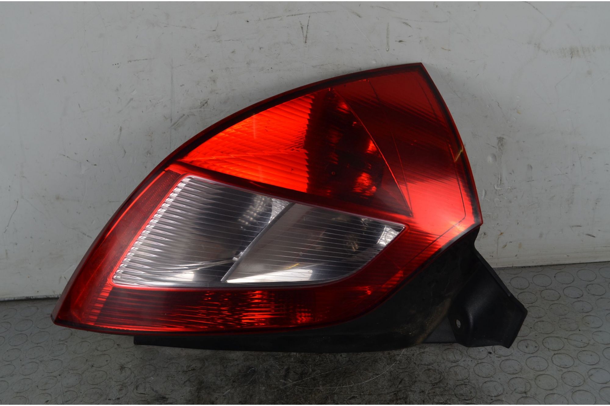 Fanale Stop Posteriore SX Renault Megane II  Dal 2002 al 2010 Cod 8200073236  1739977686113