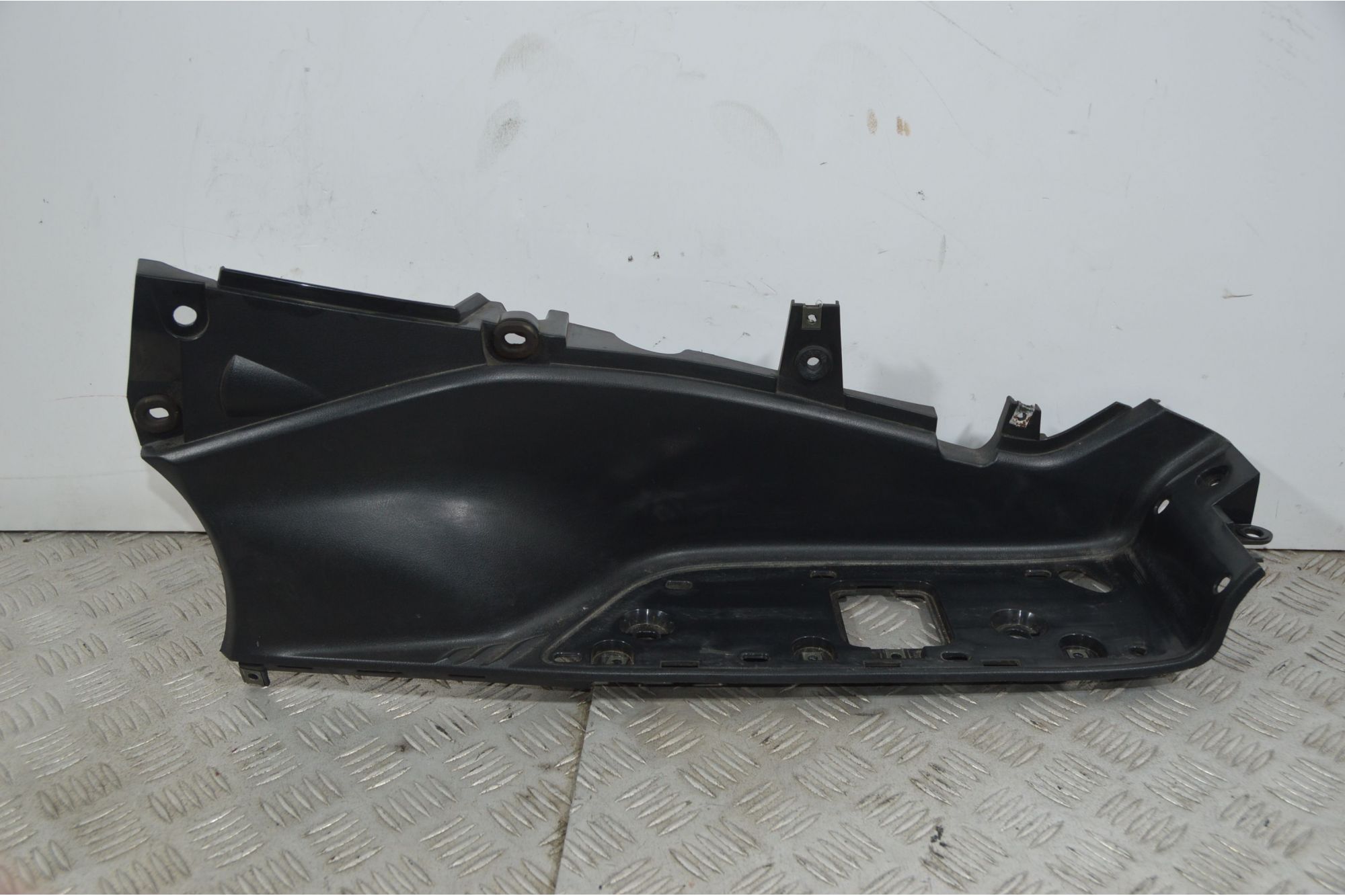 Carena Pedana Poggiapiedi Destra Yamaha Tmax T-max 500 Dal 2001 al 2007  1740060542735
