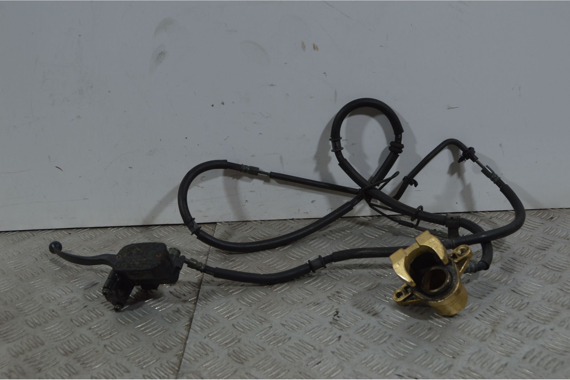 Impianto Frenante Posteriore Yamaha T-max Tmax 500 Dal 2001 al 2007  1740062298067