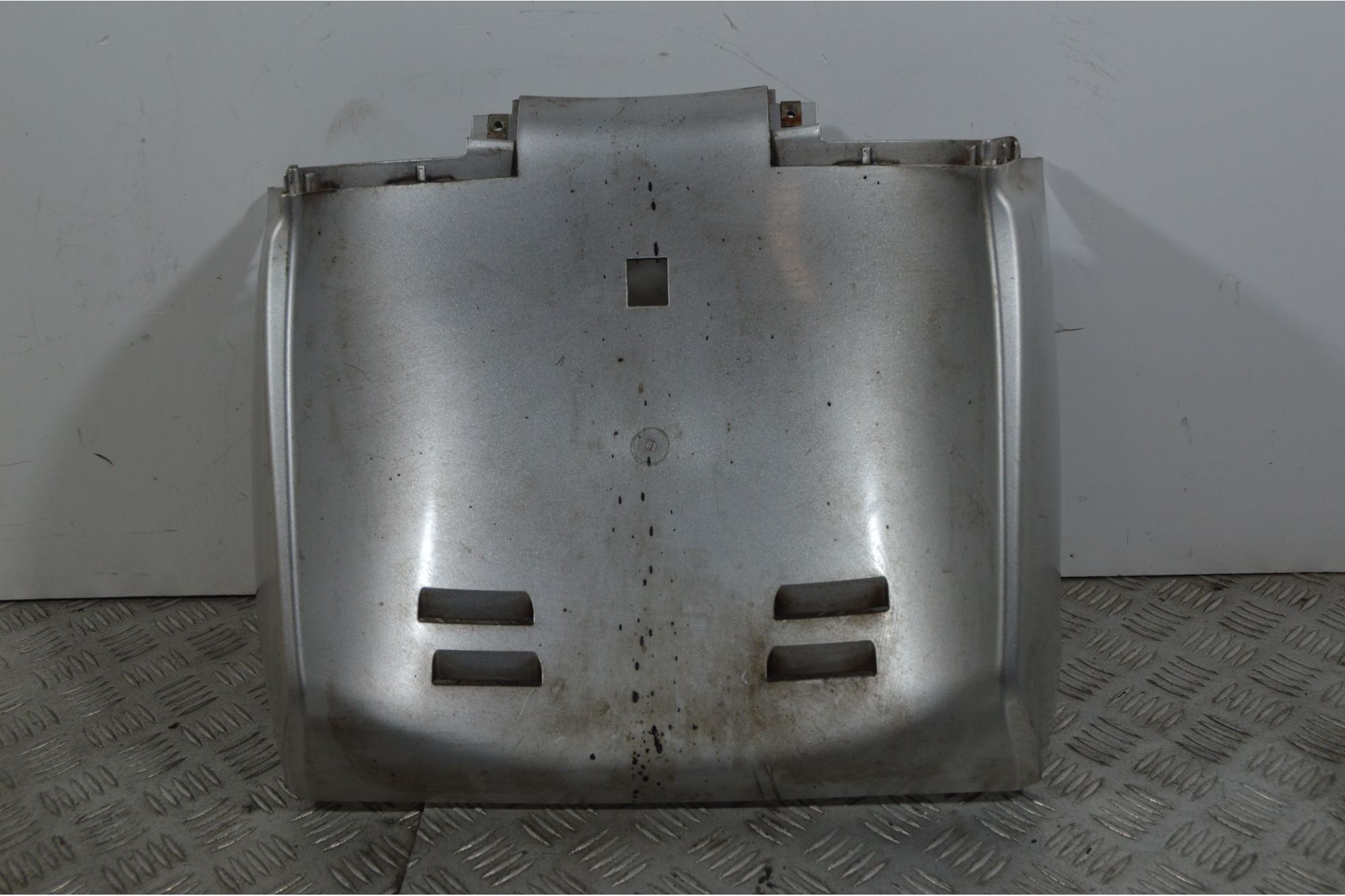 Carena Scudo Inferiore Kymco People S 50 / 125 / 150 /200 Dal 2005 al 2016  1740129638812