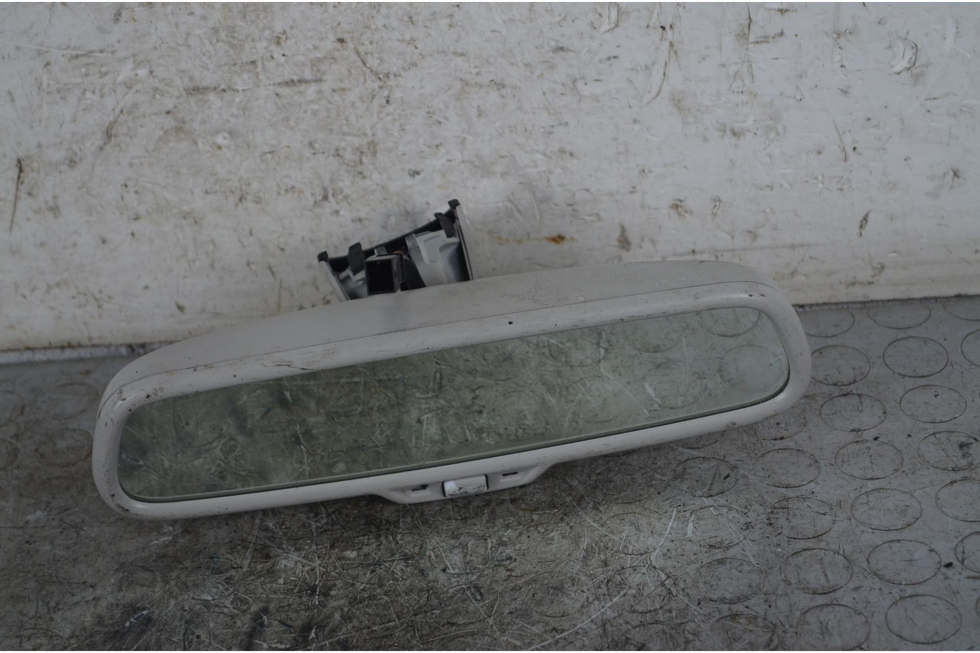 Specchietto retrovisore interno Audi A6 Dal 2004 al 2011 Cod 4F0857511E  1740149504159