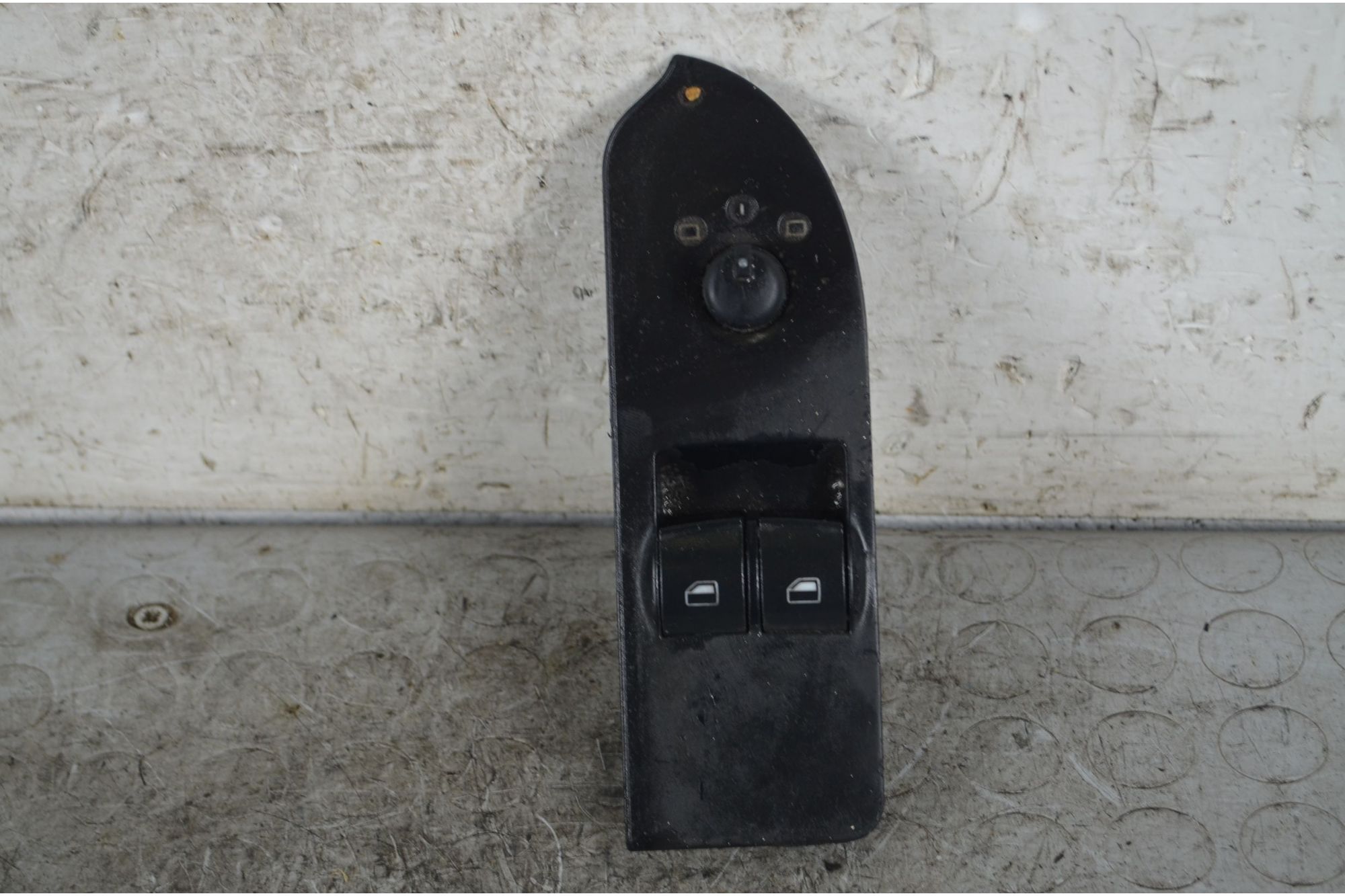 Pulsantiera Alzacristalli Anteriore SX Audi A2 Dal 2000 al 2005 Cod 2Z0959851G  1740402537504