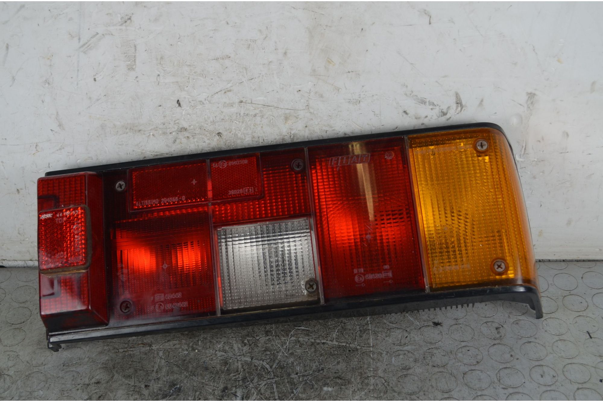 Fanale Stop Posteriore DX Fiat Regata Dal 1983 al 1990  1740555600483