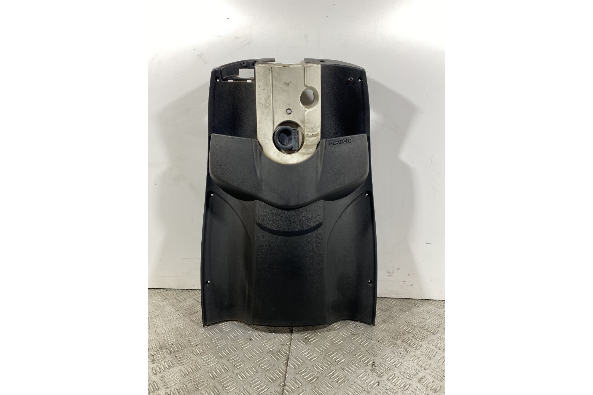 Carena Retroscudo Piaggio Carnaby Cruiser 300 ie dal 2008 al 2013  1740584630734