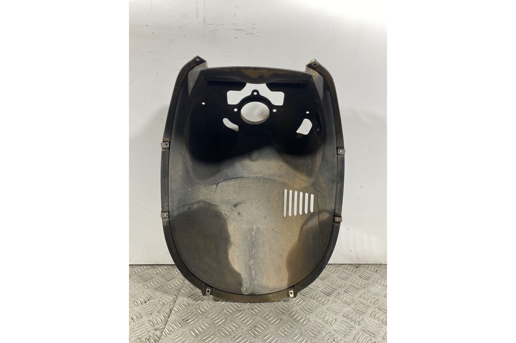 Carena Sottoscudo Anteriore Piaggio Carnaby Cruiser 300 dal 2008 al 2013  1740671962182