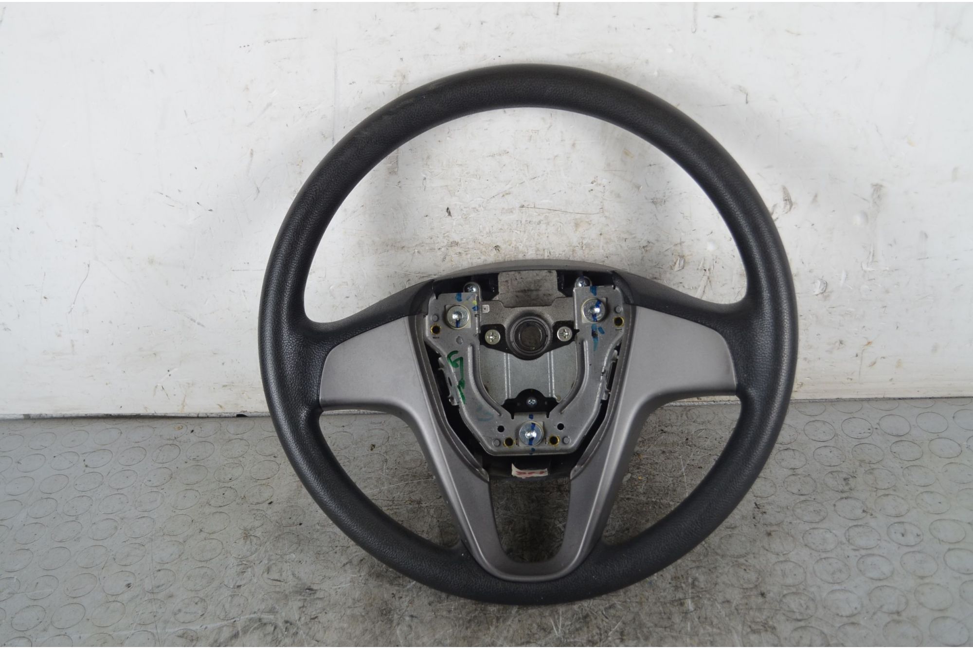 Volante Hyundai I20 Dal 2008 al 2014 Cod 561001J520RY  1740733692064