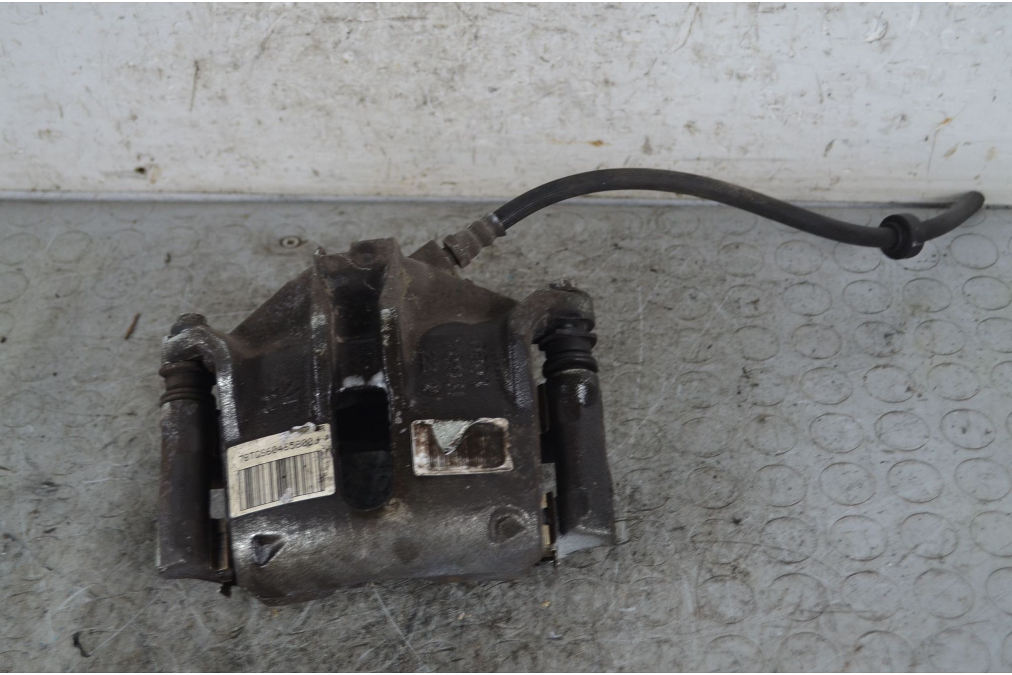 Pinza Freno Anteriore SX Peugeot 208 Dal 2012 al 2019 Cod 0204Y0113122G  1740735541148