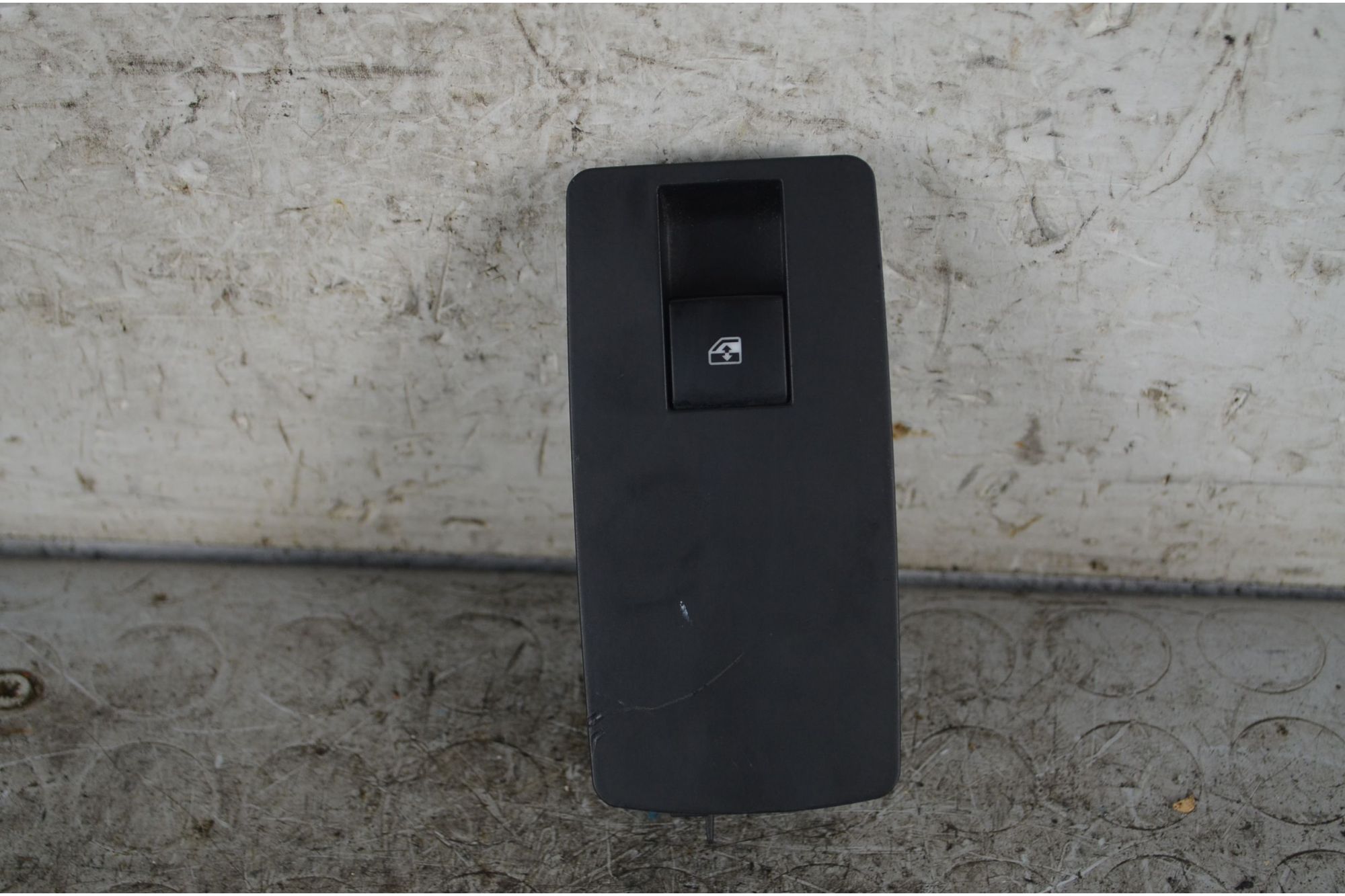 Pulsantiera Alzacristalli Posteriore DX Opel Insignia Dal 2008 al 2017 Cod 13301886  1741001464697