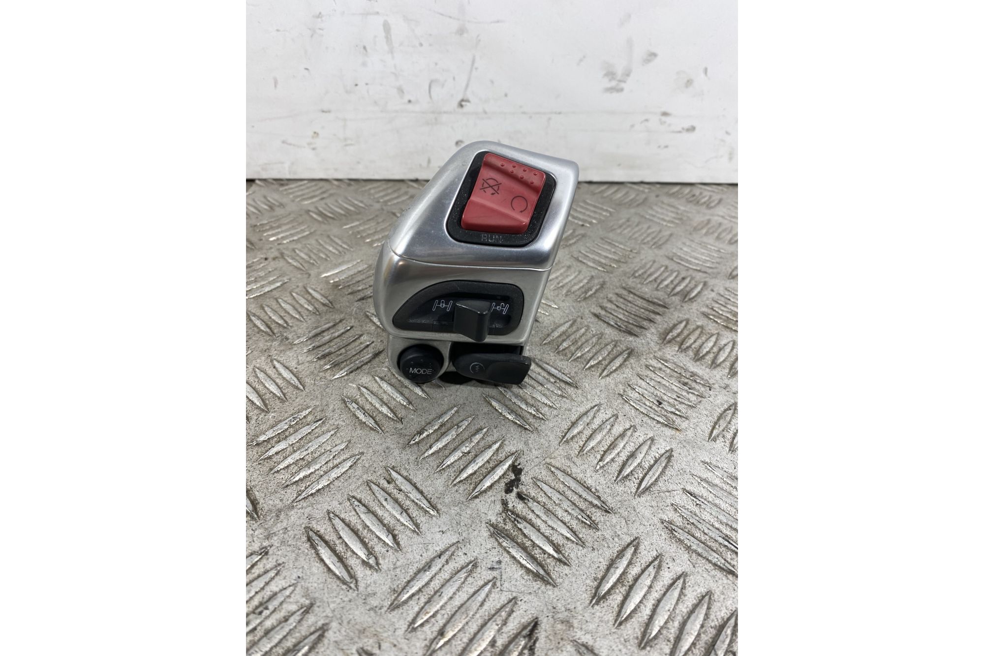 Commutatore Devioluci Destro Dx Piaggio MP3 250 Dal 2006 Al 2011  1741009028945