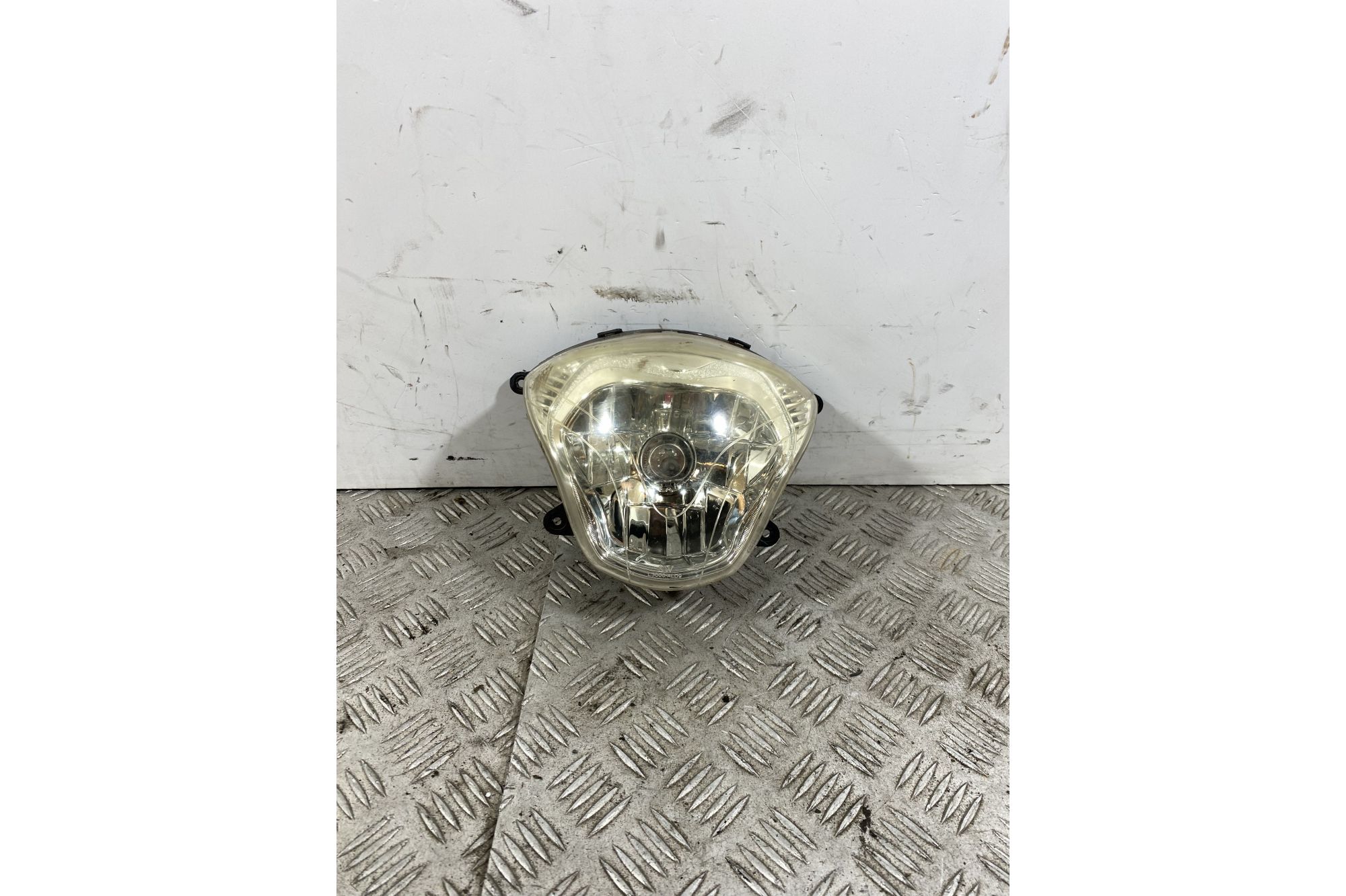 Faro Fanale Anteriore Kymco People One 125 / 150 Dal 2016 al 2018  1741167014552