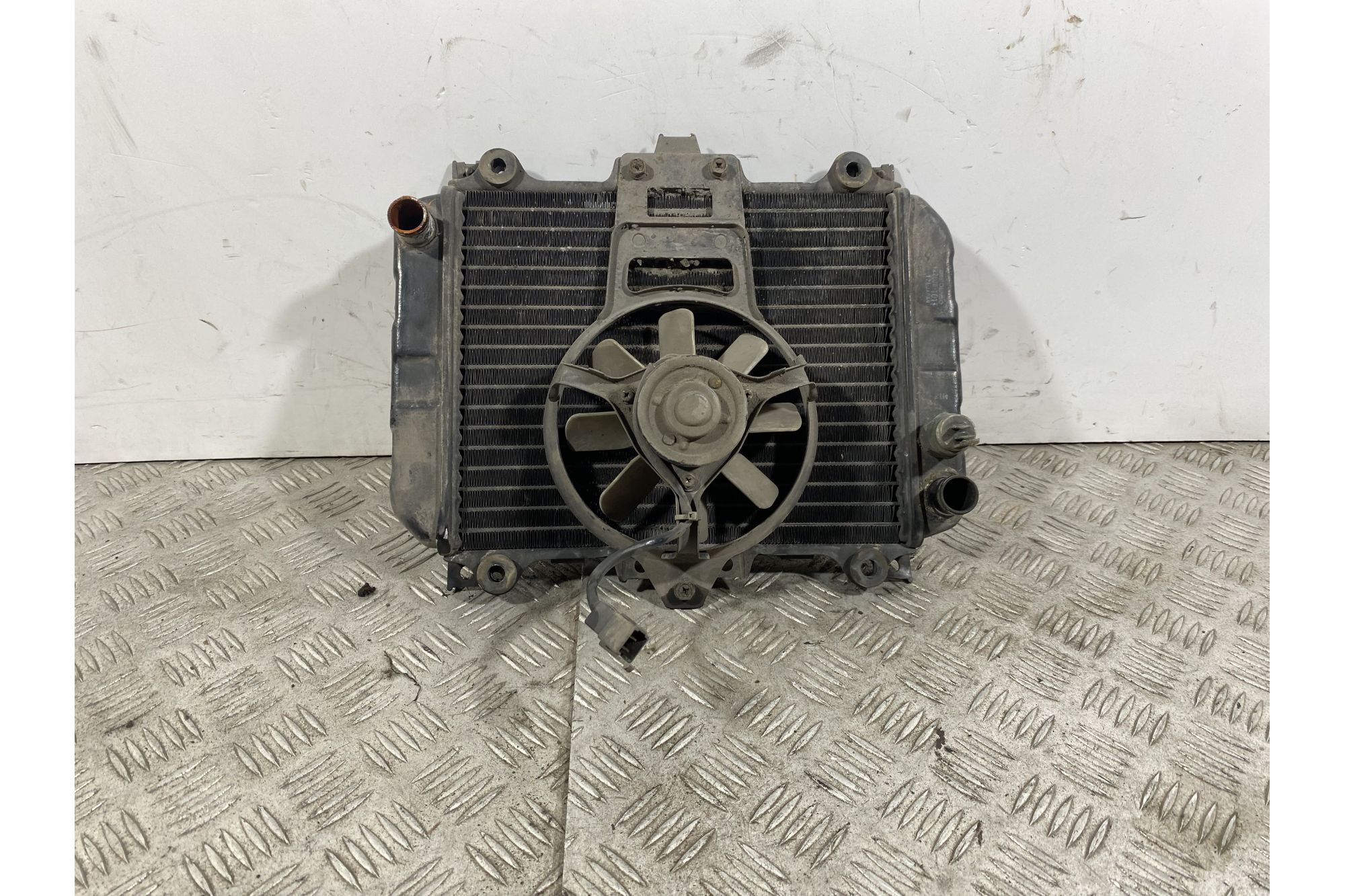 Radiatore Con Elettroventola Kawasaki GPZ 500S Dal 1988 Al 1993  1741186510233