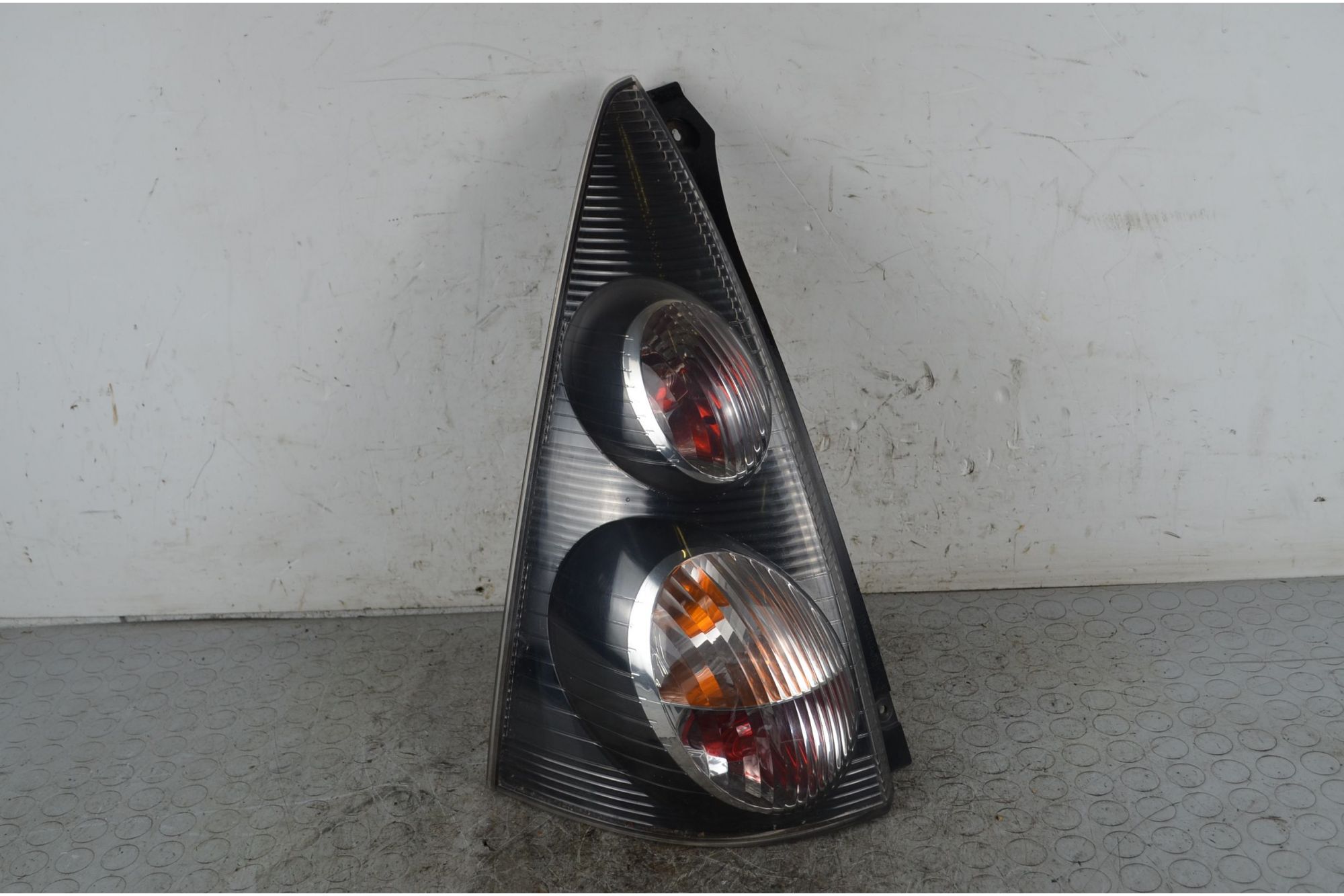 Fanale Stop Posteriore SX Citroen C1 Dal 2005 al 2014 Cod 6350X8  1741253737051