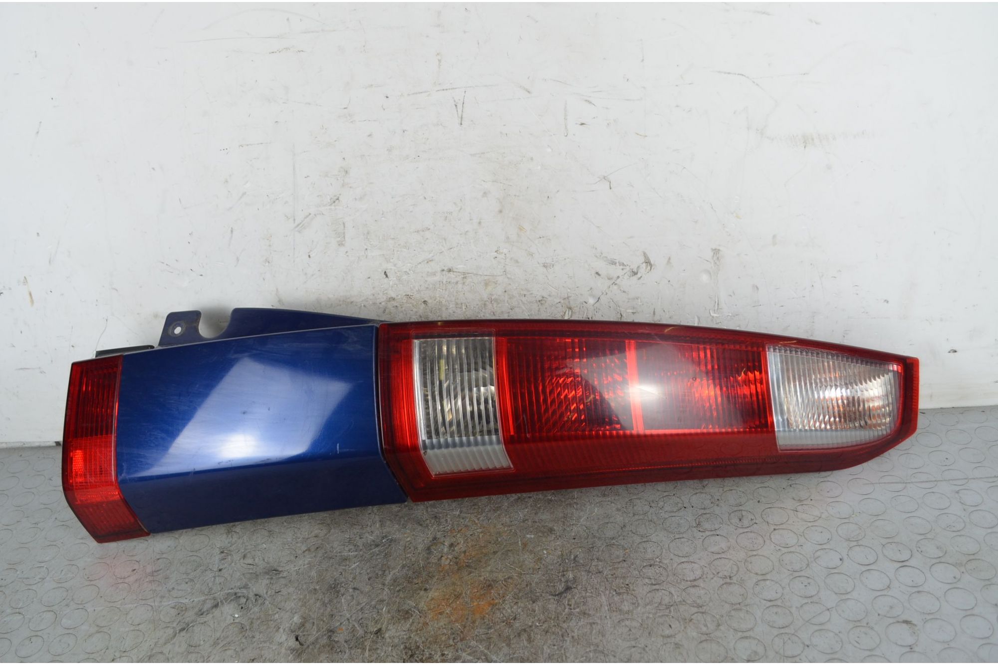 Fanale Stop Posteriore DX Opel Meriva A Dal 2003 al 2010 Cod 93187880  1741255891706