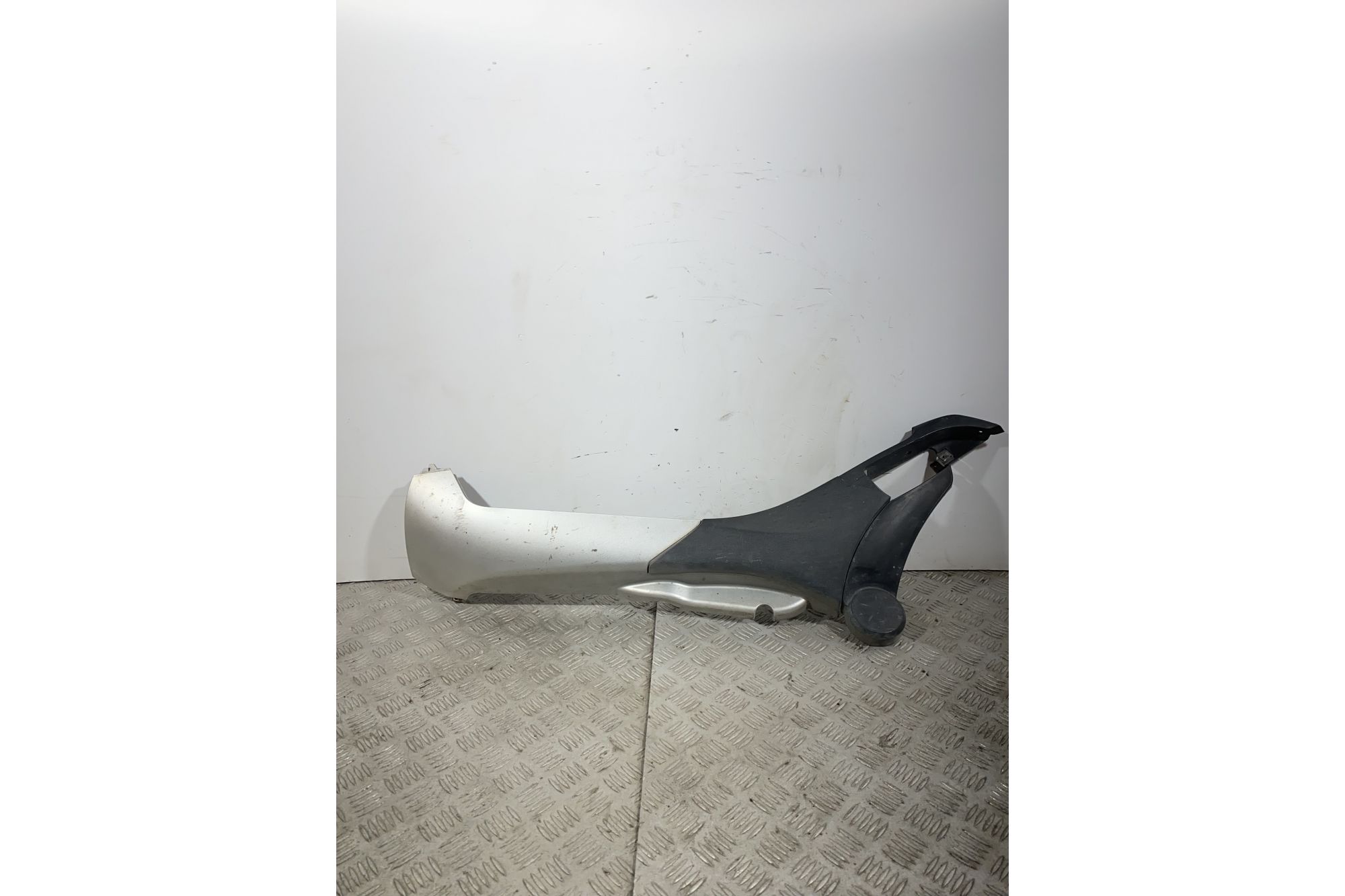 Carena Sottopedana Sinistra SX Piaggio MP3 300 Dal 2010 al 2016  1741334293162