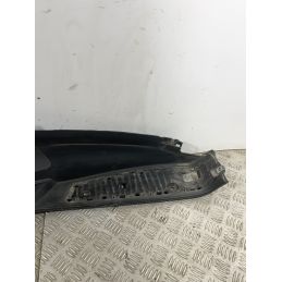 Carena Pedana Poggiapiedi Destra DX Piaggio MP3 300 Dal 2010 al 2016  1741336409165