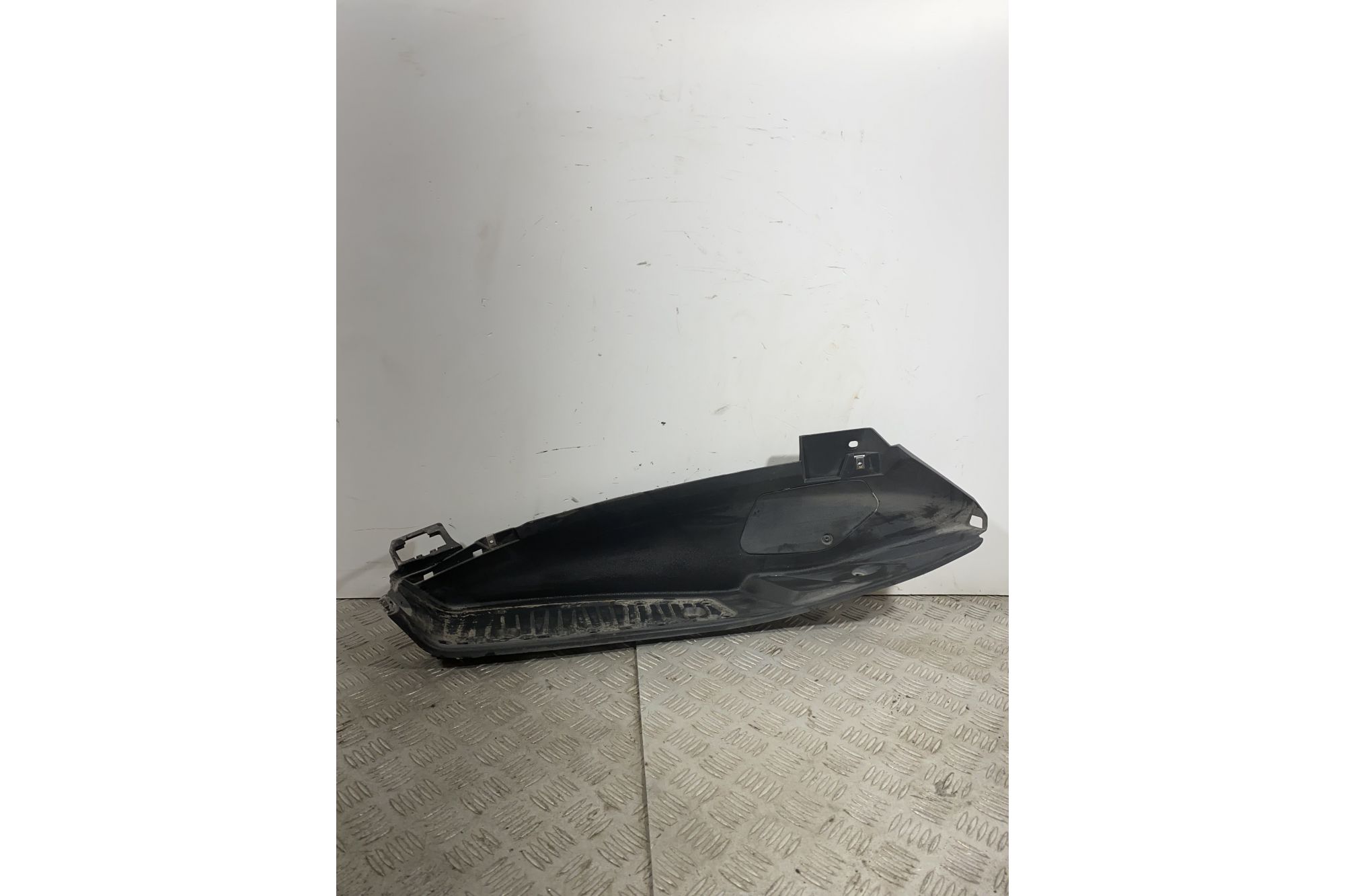 Carena Pedana Sinistra SX Piaggio MP3 300 Dal 2010 al 2016  1741338195868