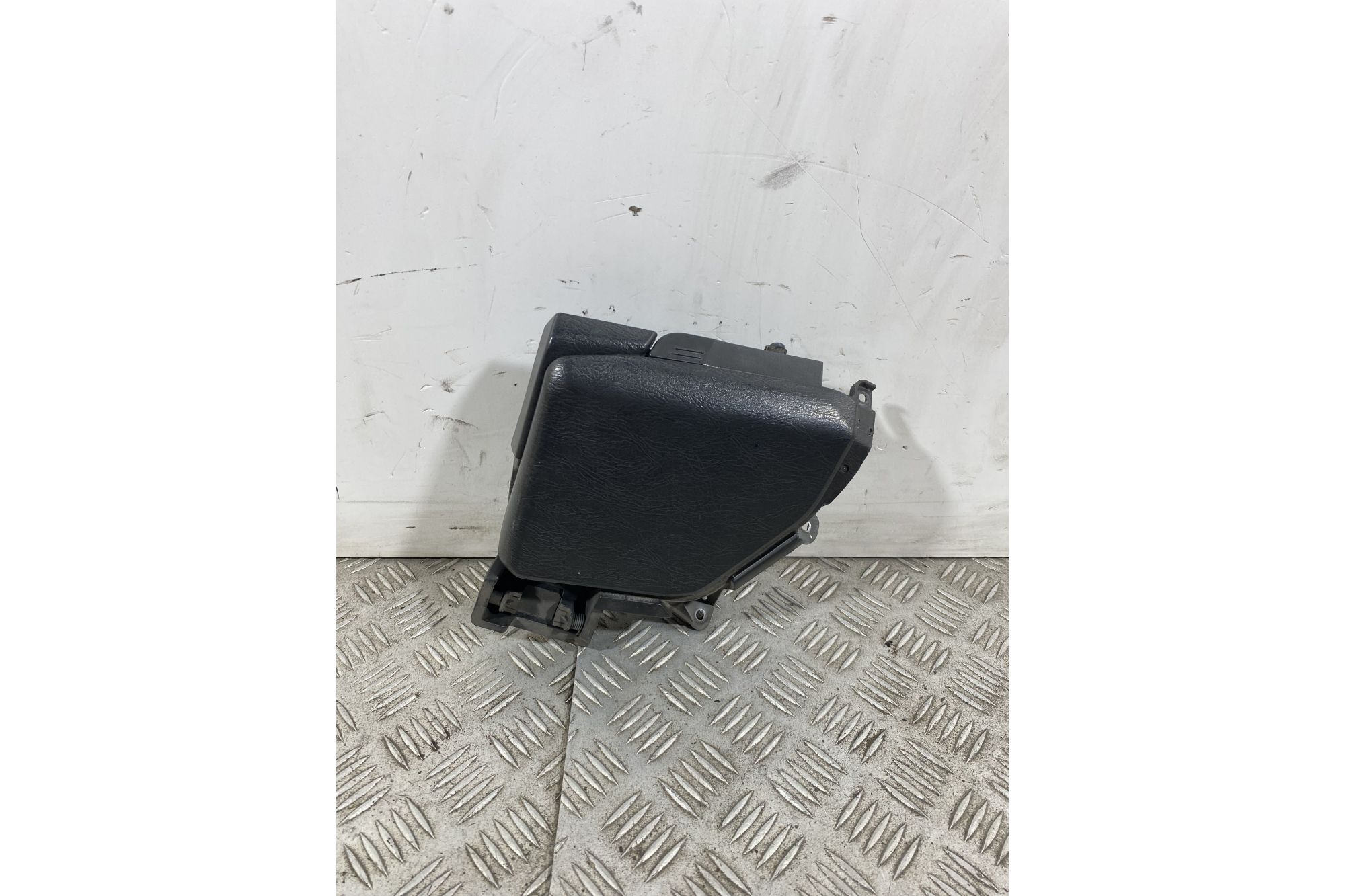 Carena Sportello Retroscudo Destro Dx Suzuki Burgman 400 K7 dal 2007 al 2013  1741361150254
