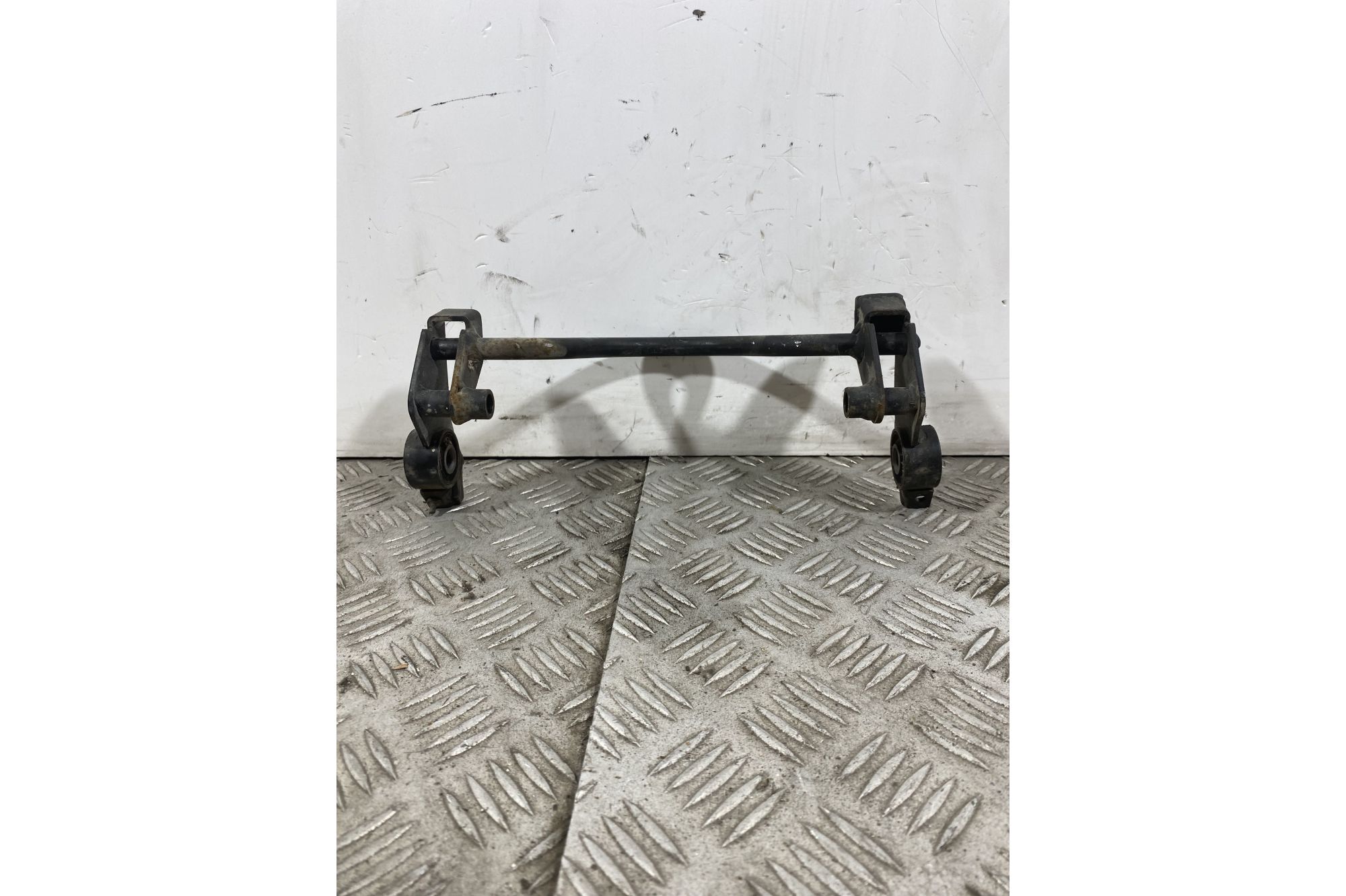 Staffa Supporto Motore Yamaha Neo's 50 4T Dal 2014 Al 2018  1741361867619