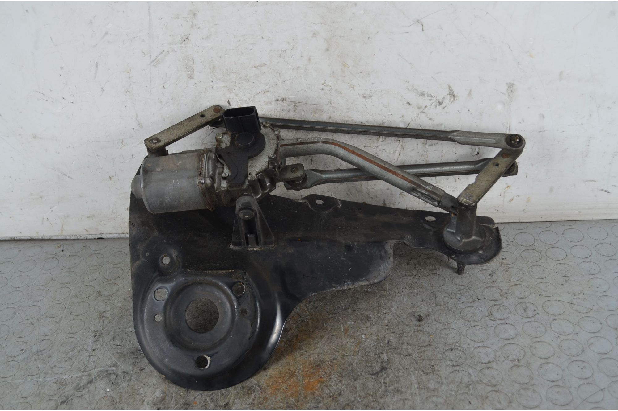 Motorino tergicristallo anteriore Ford Fiesta V Dal 2002 al 2008 Cod 1142901  1741612287906