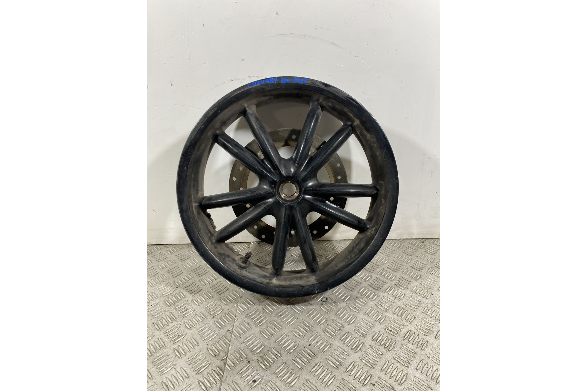 Cerchio posteriore Piaggio Carnaby Cruiser 300 dal 2008 al 2013  1741621616971