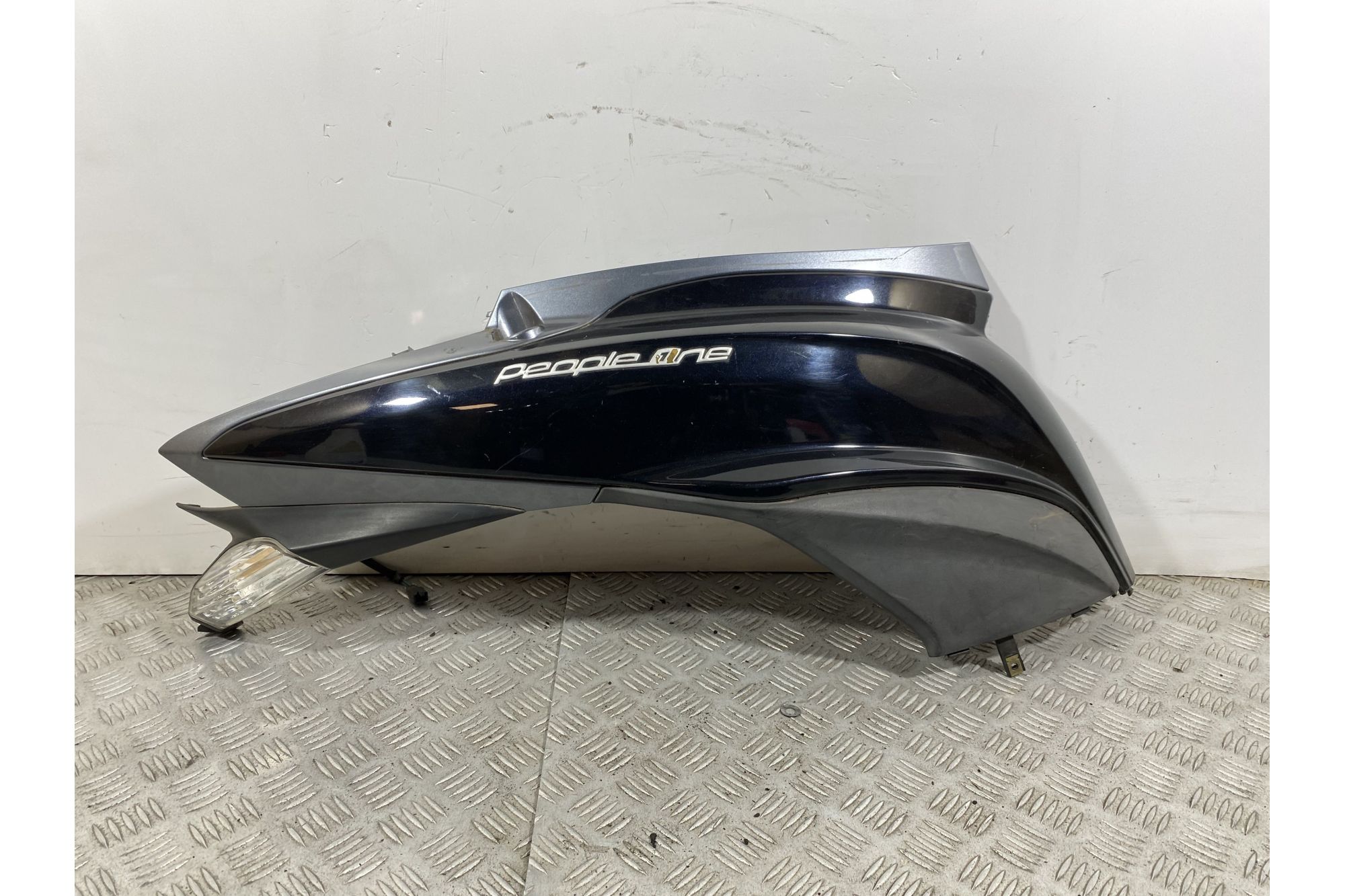 Carena Fianchetto Destro Dx Kymco People One 125 / 150 Dal 2016 al 2018  1741682463699