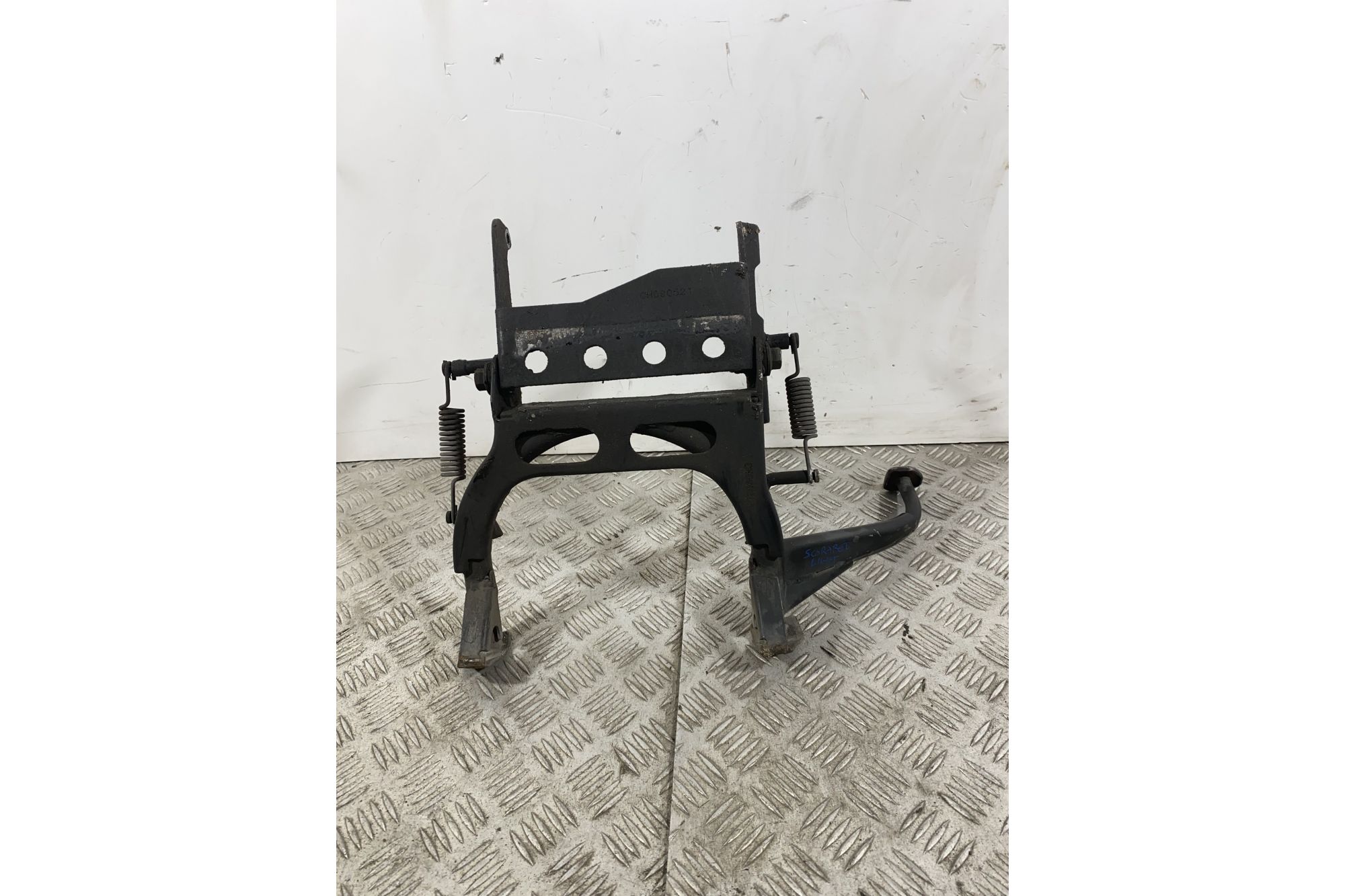 Cavalletto Centrale Aprilia Scarabeo Light 200 dal 2007 al 2013  1741685671381