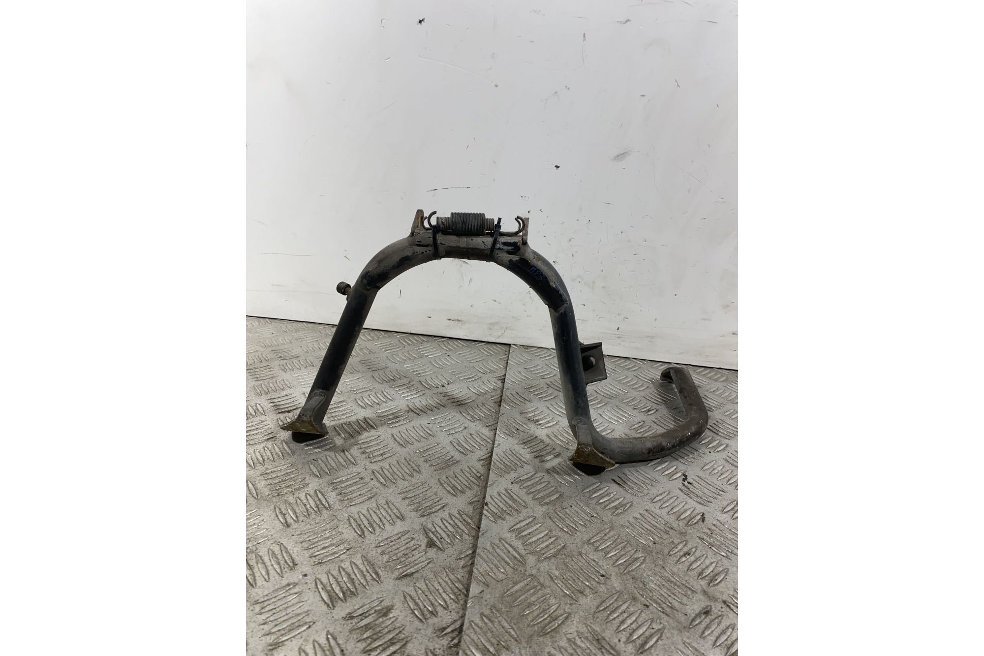 Cavalletto Centrale Piaggio MP3 300 Dal 2010 al 2016  1741687584146